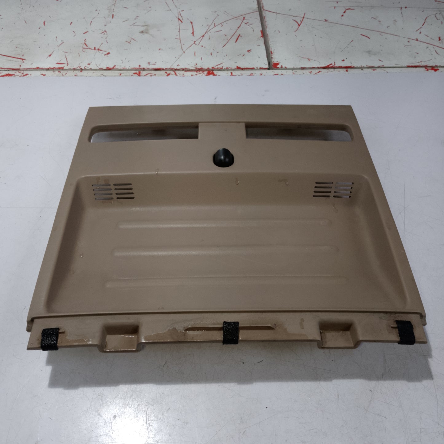 Dashboard Tray | Explorer 2009