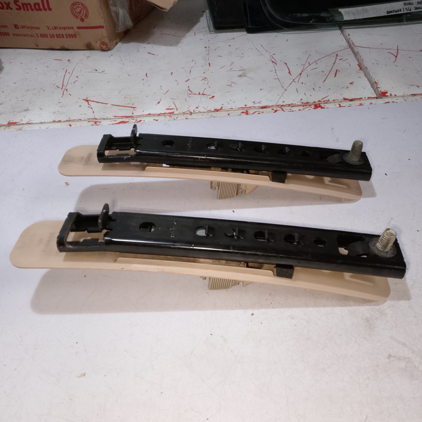 Seatbelt Adjusters | Expedition