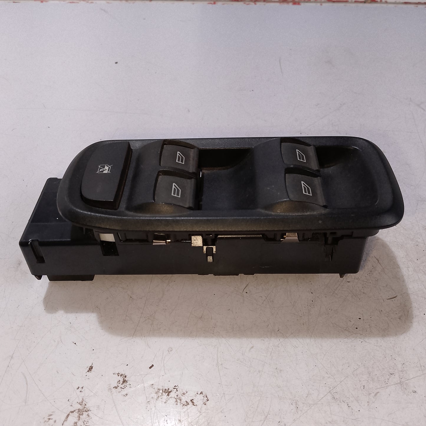 Window Switch D/S | Ecosport