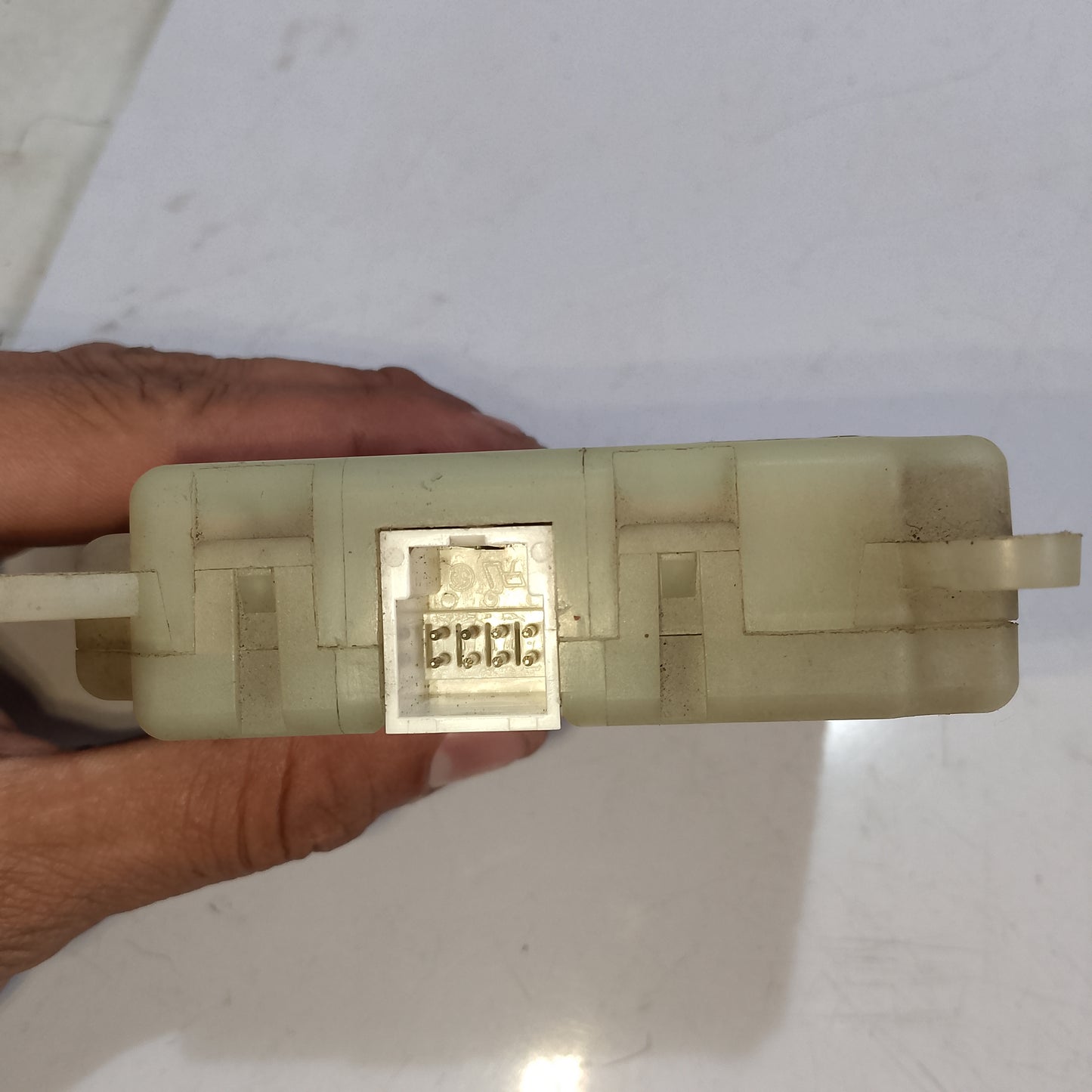 Air intake n fuel delivery sensor Ford expidition