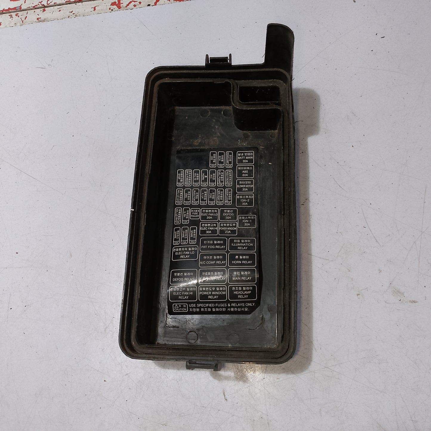 Fuse Box cover Chevrolet Optra