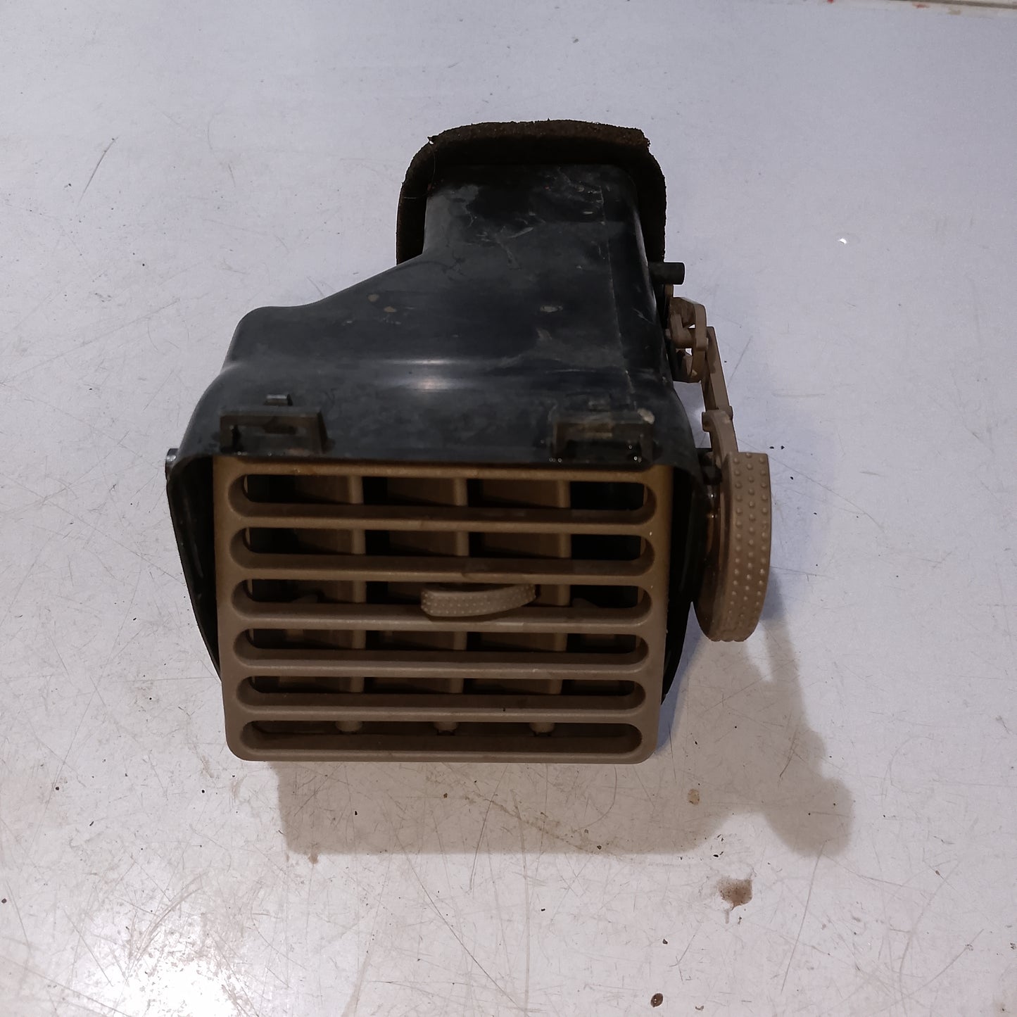 AC Vent Ford Explorer