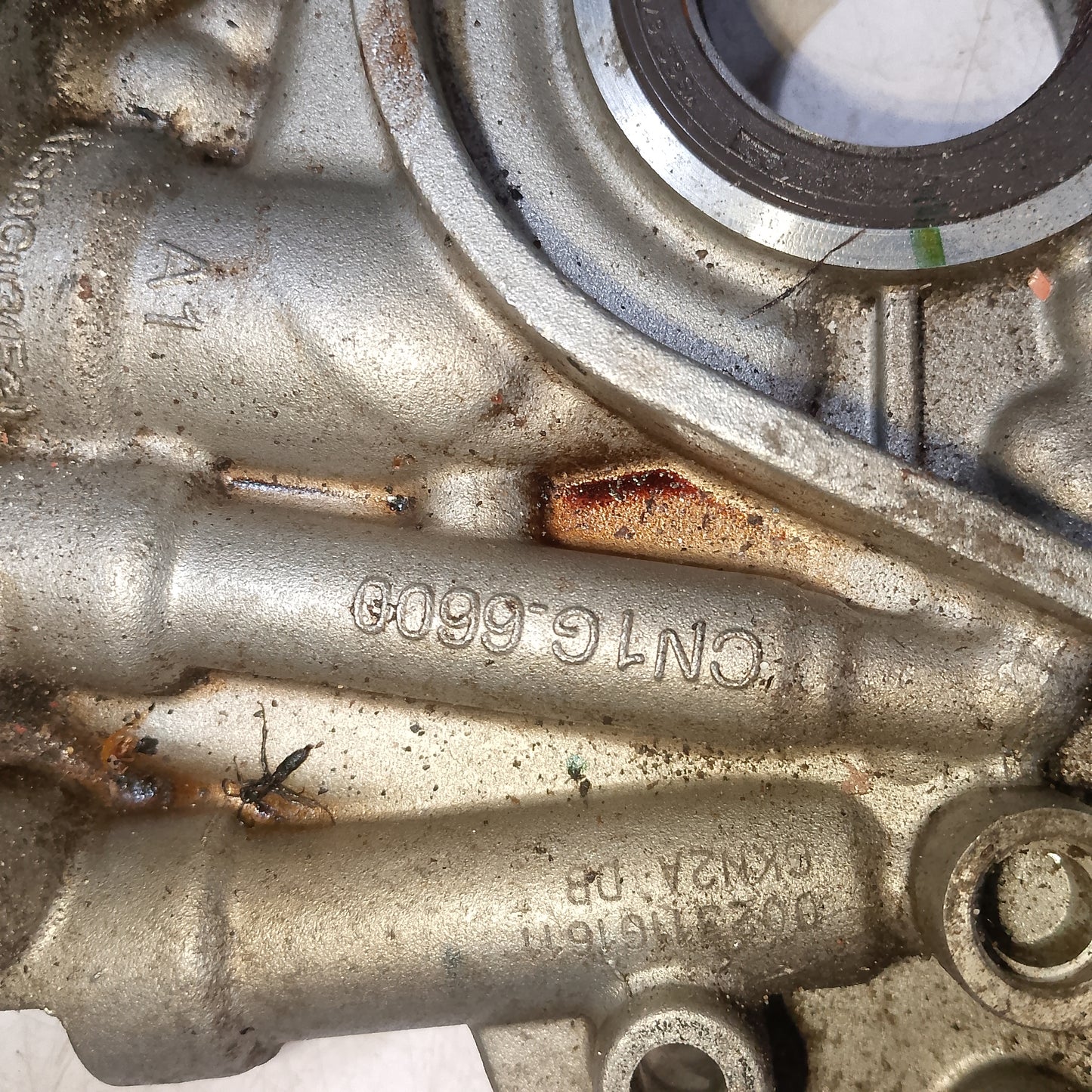 Fuel oil pump Ford Fiesta 1.5