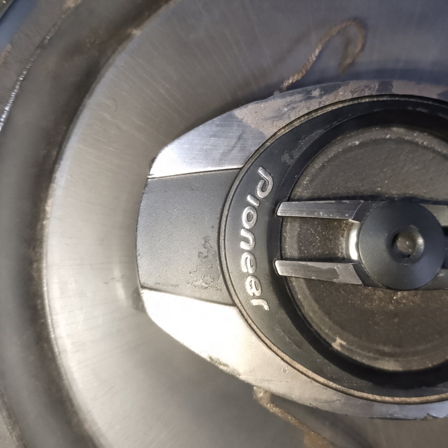 Speaker |Ford Explorer