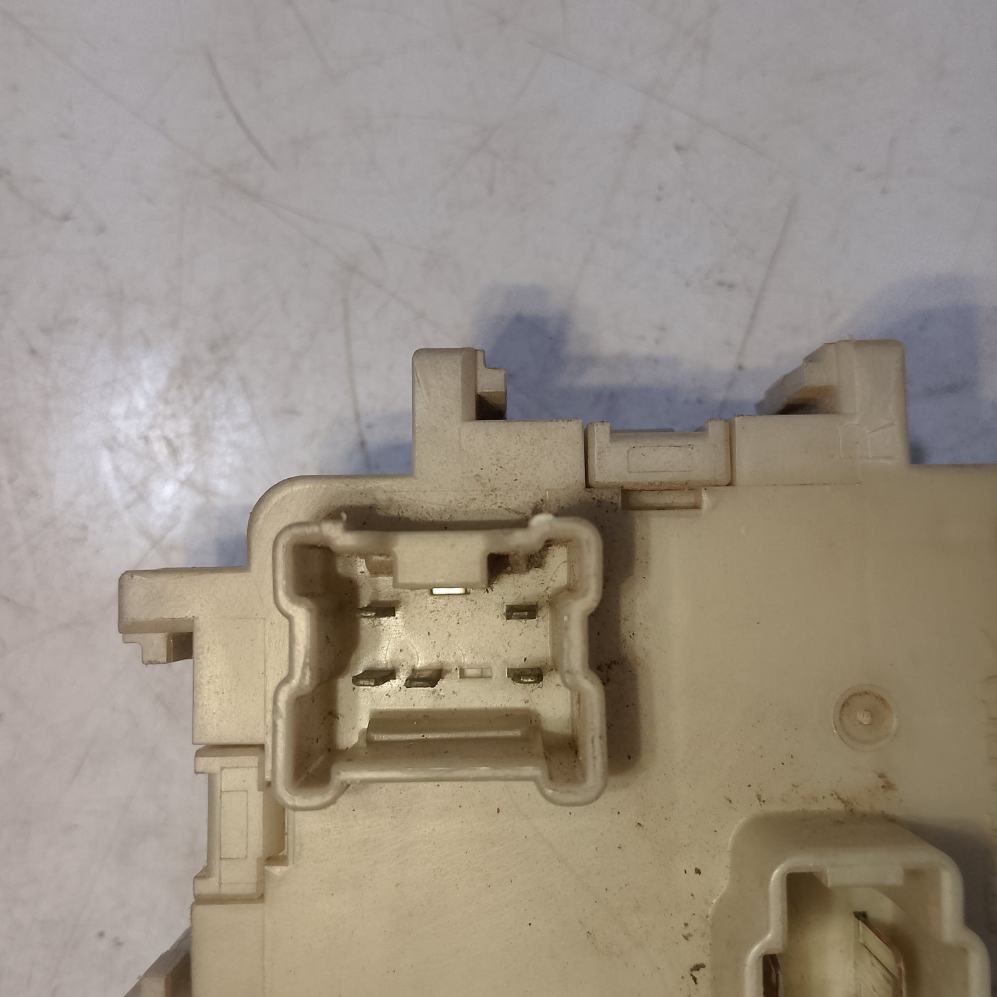 Interior fuse relay Navarra