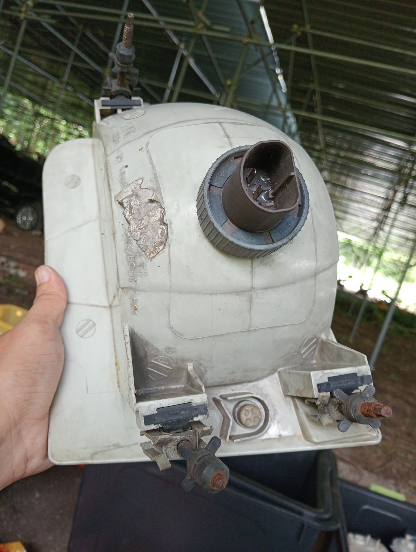 Ford Expedition | Gen1 | Headlight Driver Side