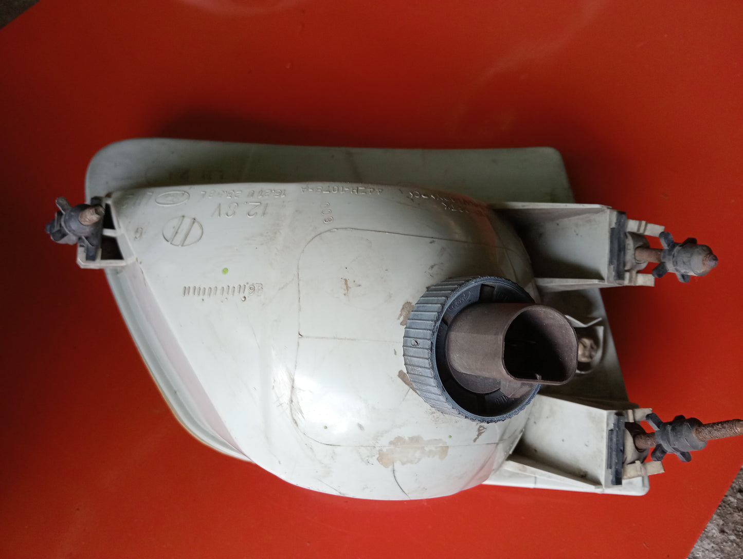 Ford Expedition | Gen1 | Headlight Passenger Side
