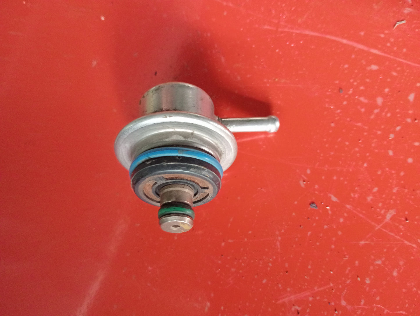Ford E150 | Fuel Pressure Regulator