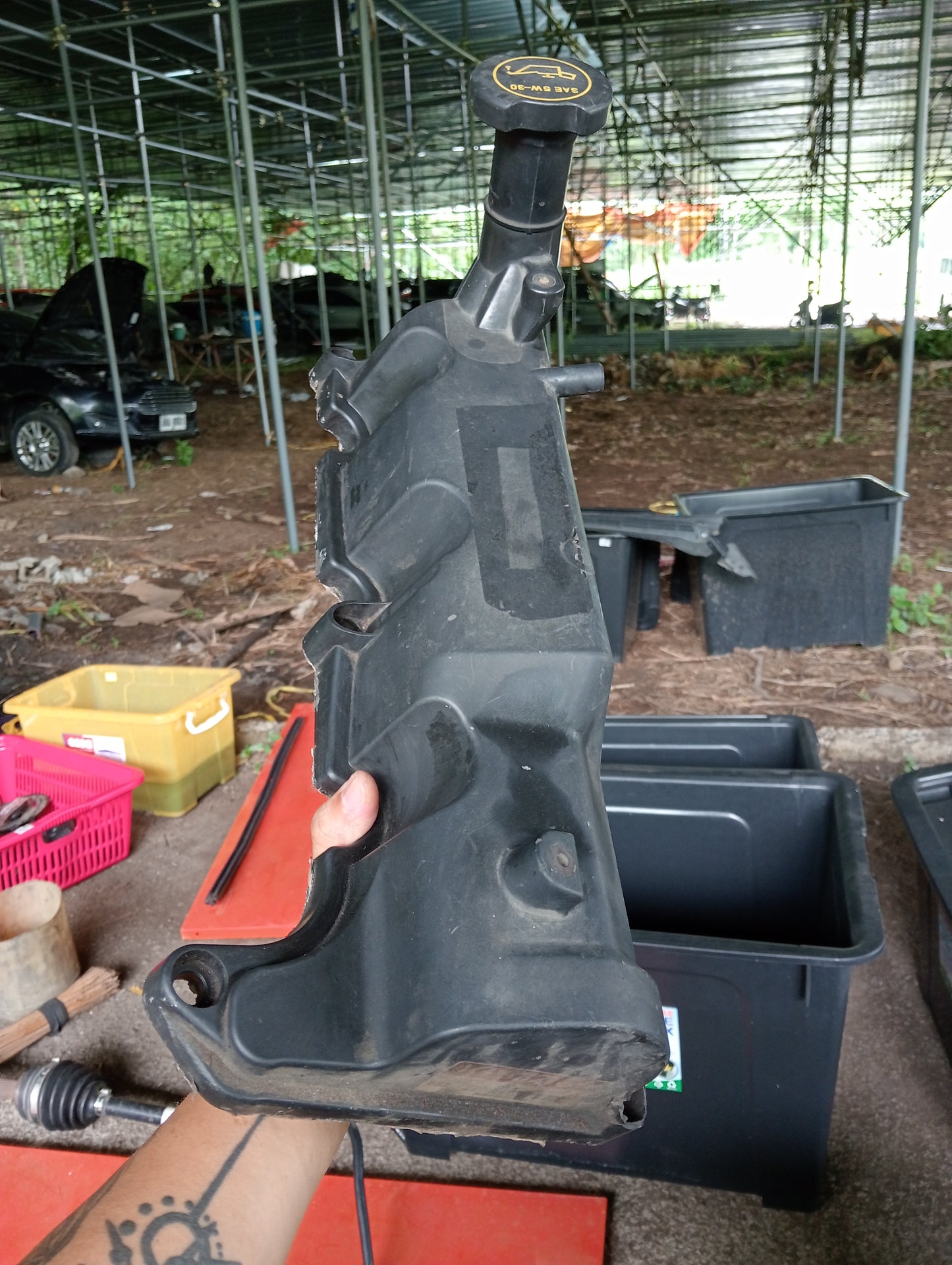 Ford Explorer | Sport Trac | Valve Cover