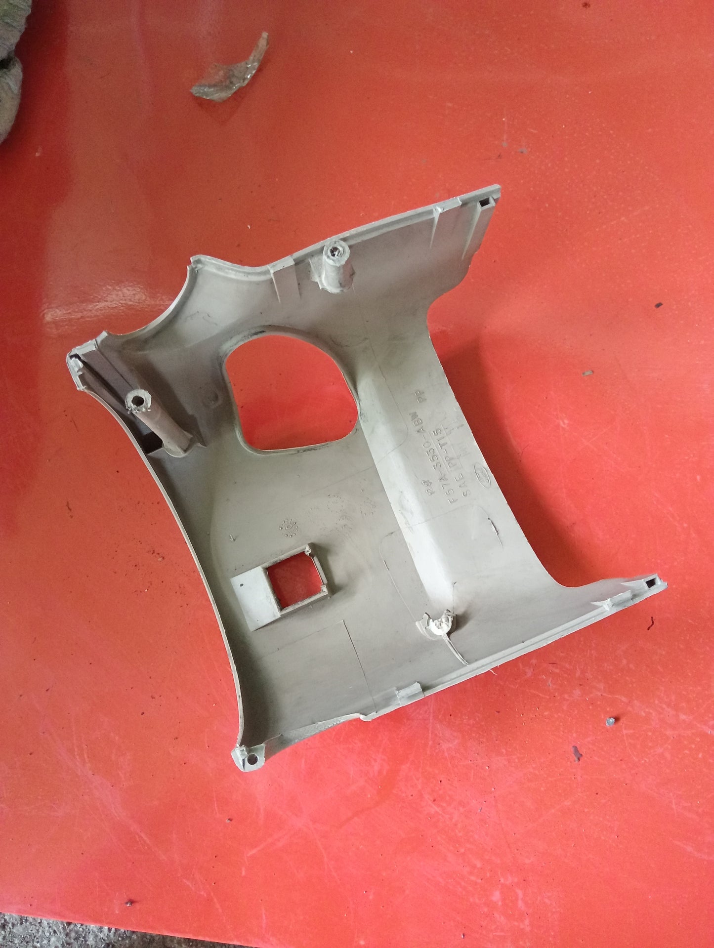 Ford Explorer | Sport Trac | Steering Column Cover
