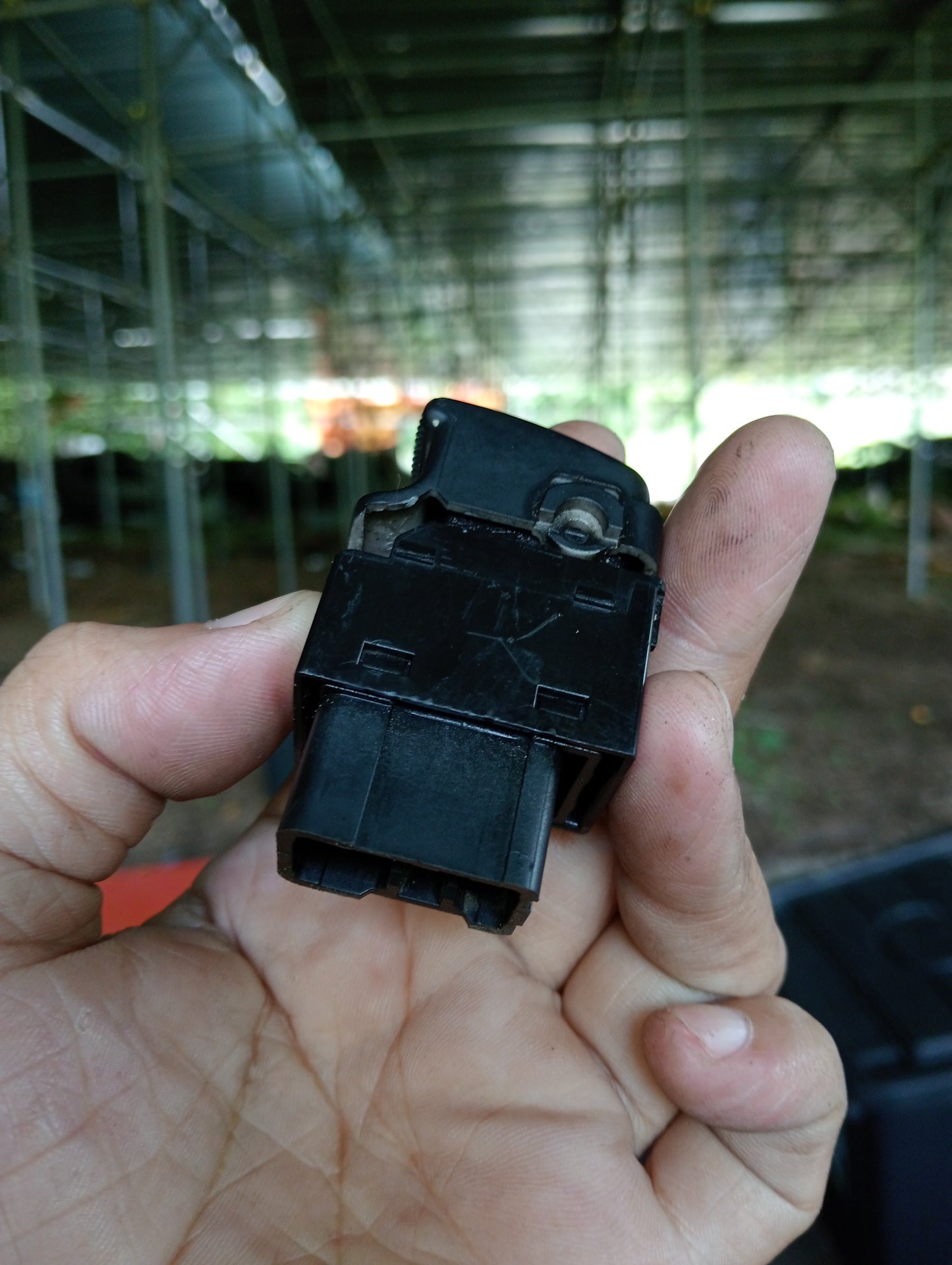 Hyundai Tucson | 2004 | Window Switch Front Passenger Side