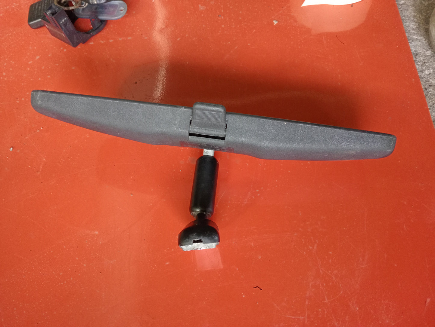 Ford Explorer | Rear View Mirror