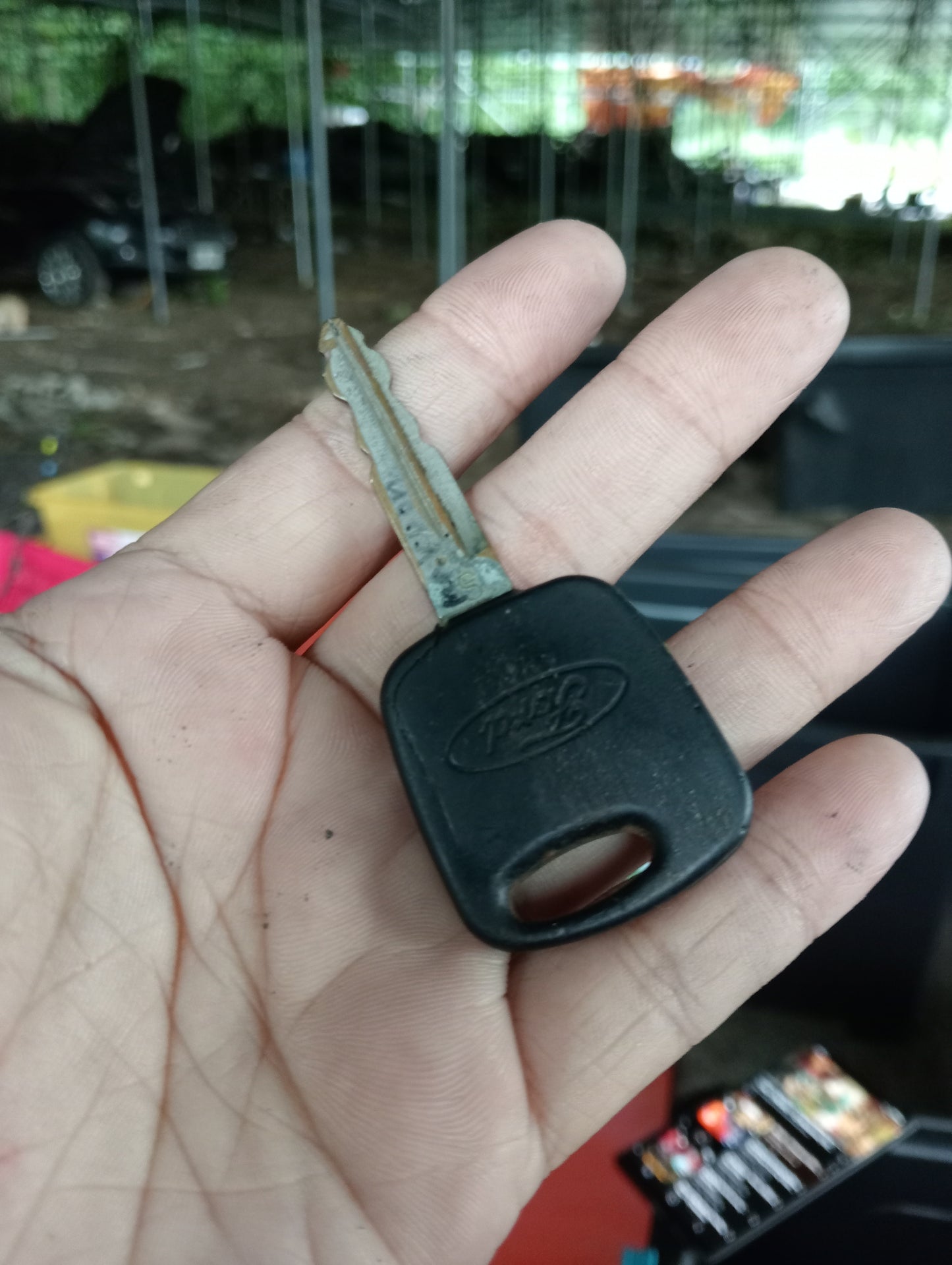 Ford expedition | Gen1 | Maroon | Key