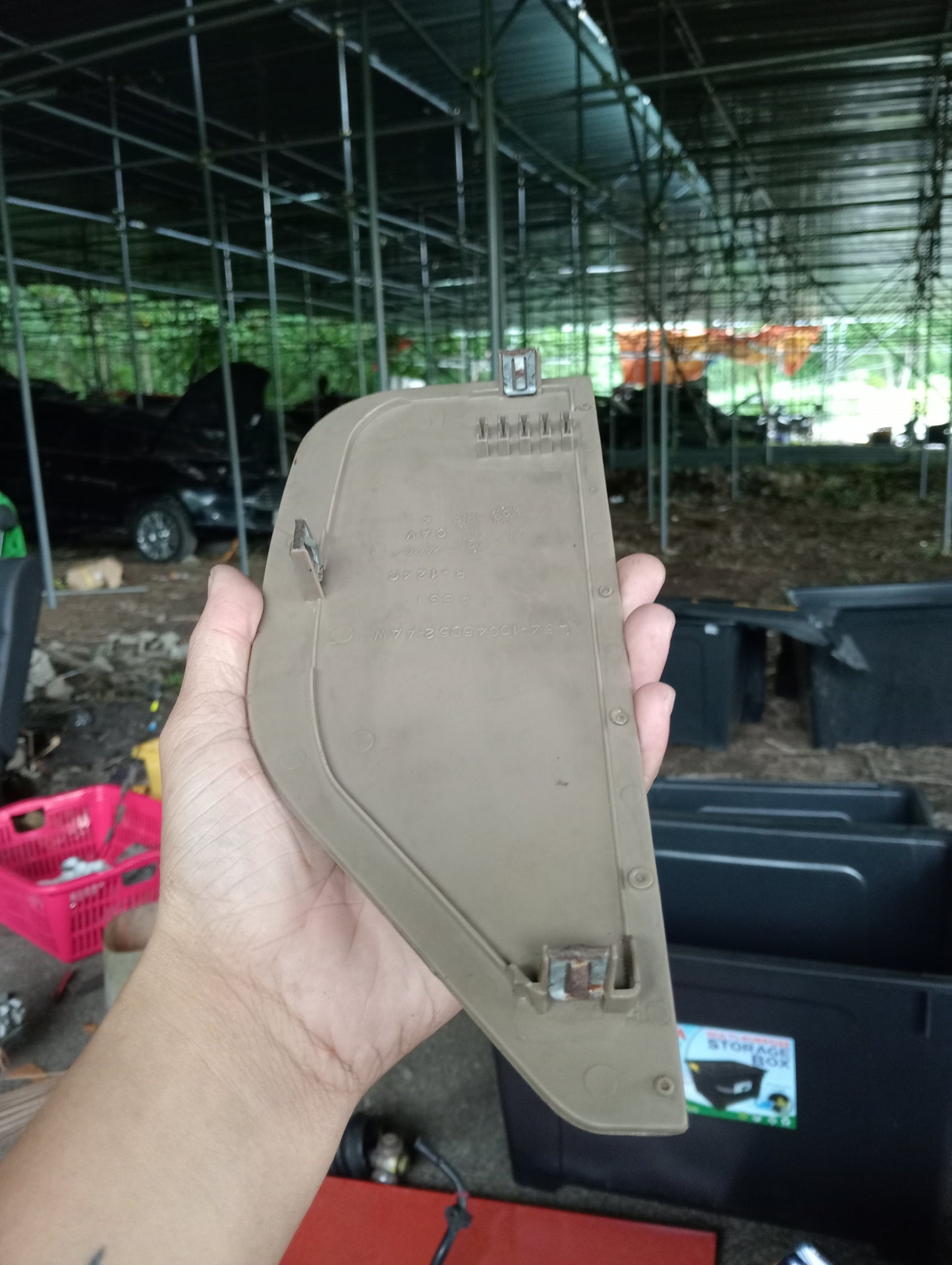 Ford Explorer | Eddie Bauer | Fuse box Dash board Cover