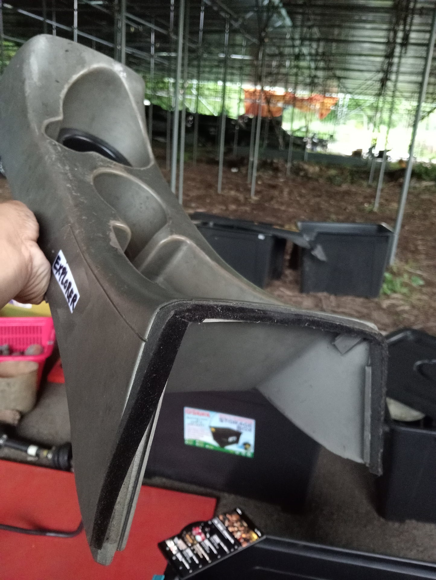 Ford Explorer | Sport Trac | Cup Holder