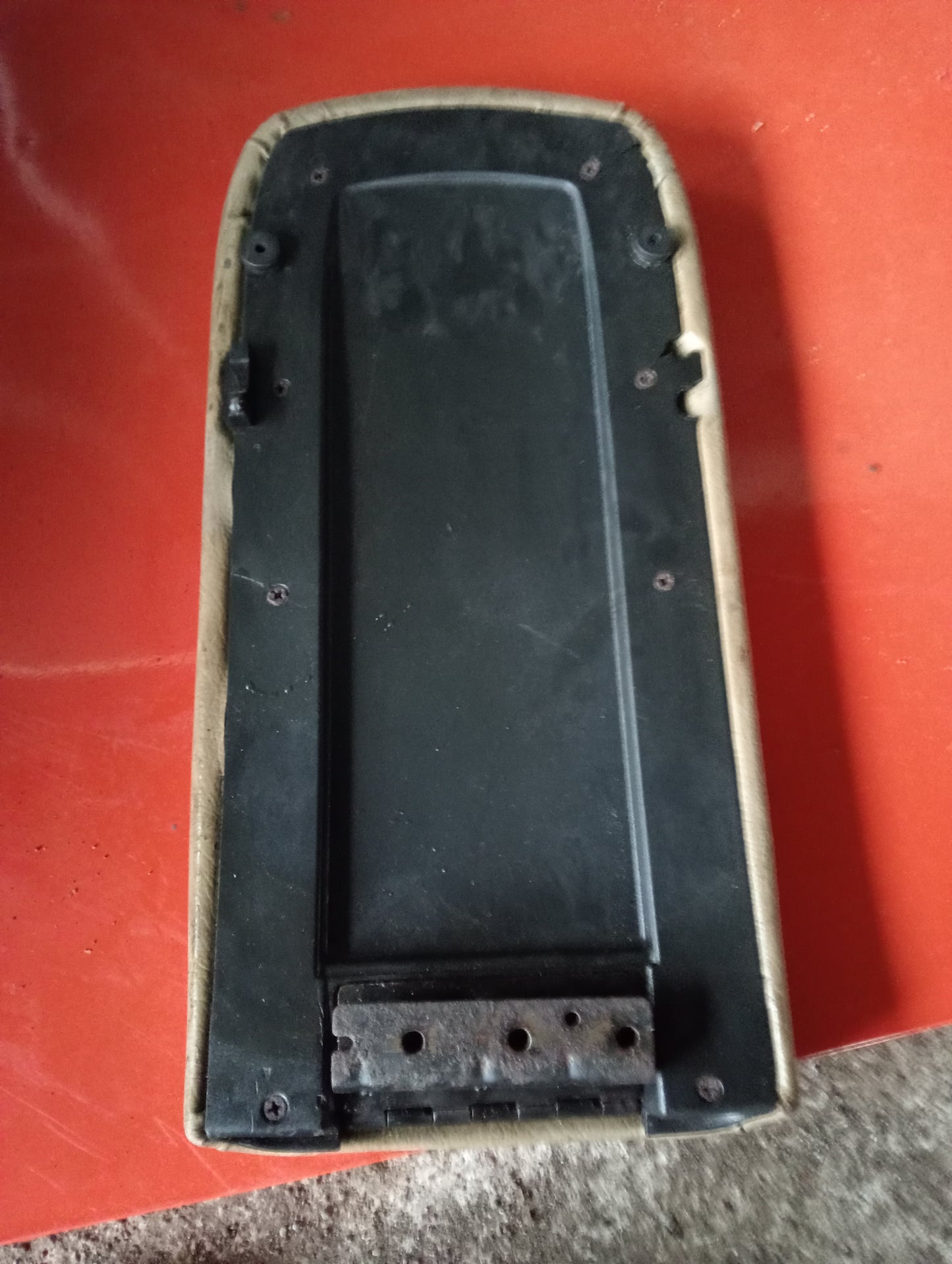 Ford Explorer | Arm Rest Cover