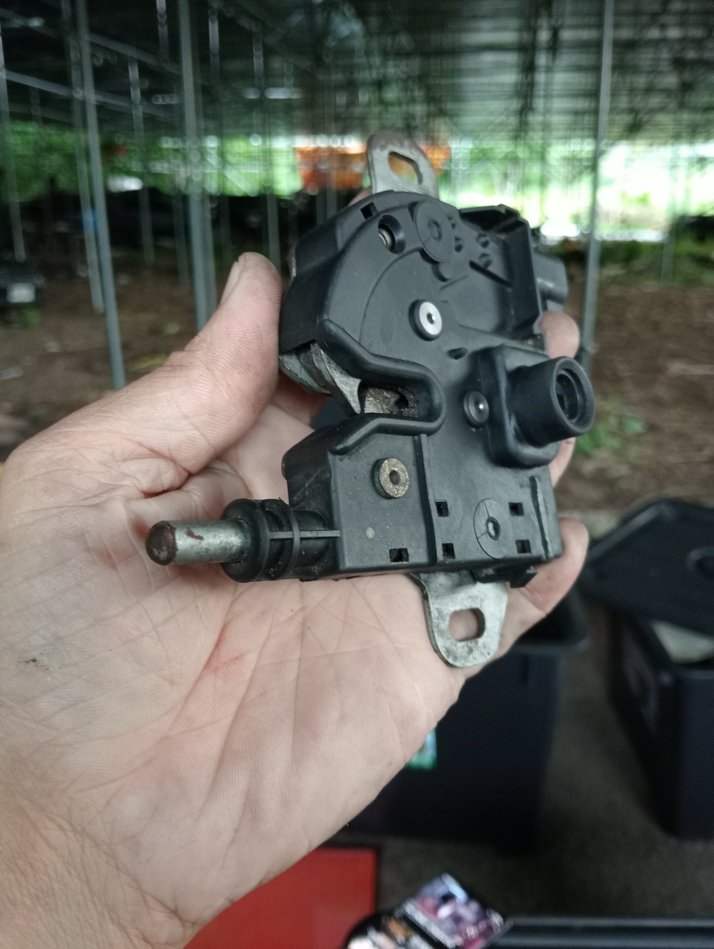 Ford Focus | Hood Lock Actuator