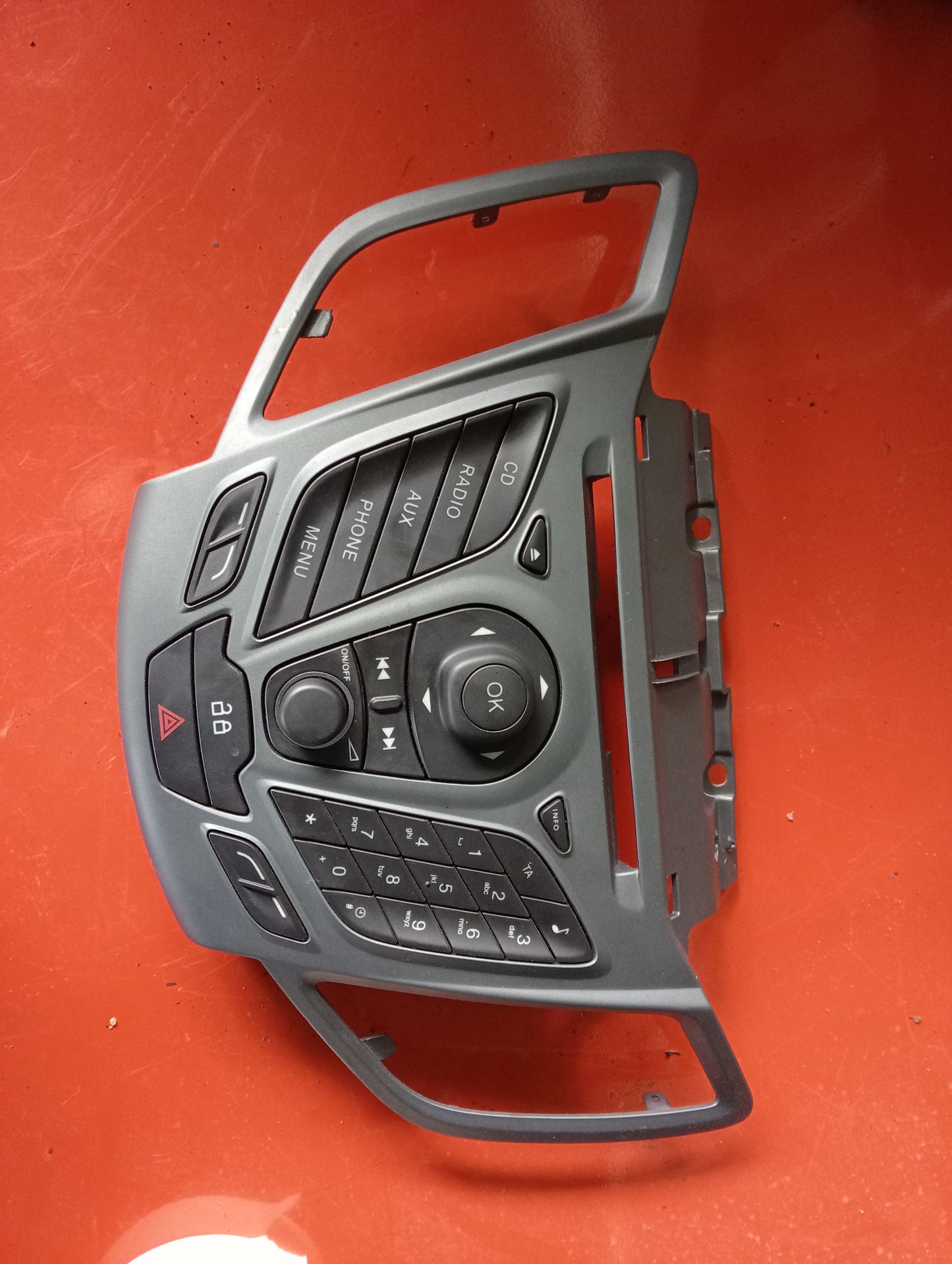 Ford Ecosport | 1.5 | Center Panel