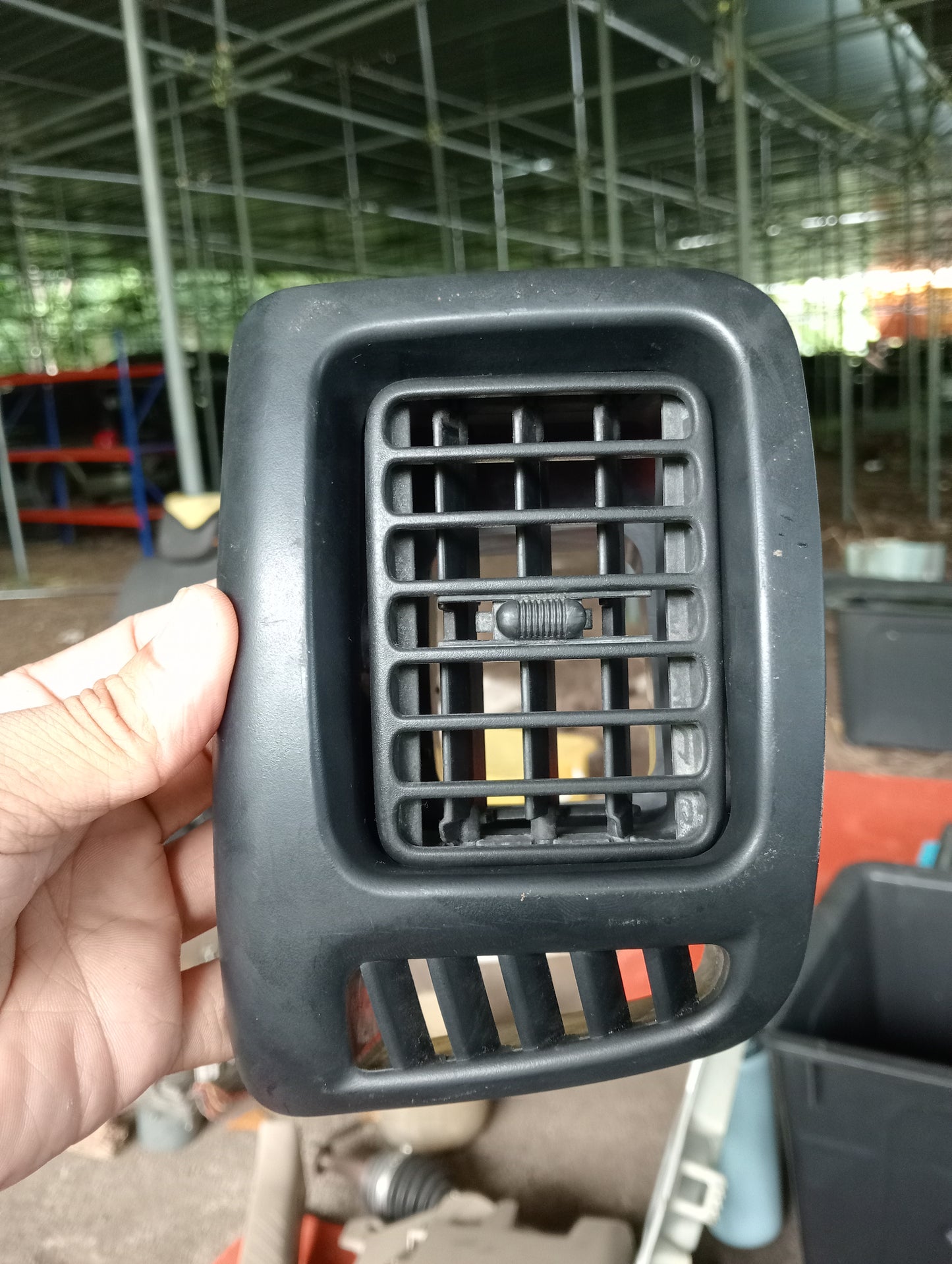Ford Escape | AC Louver