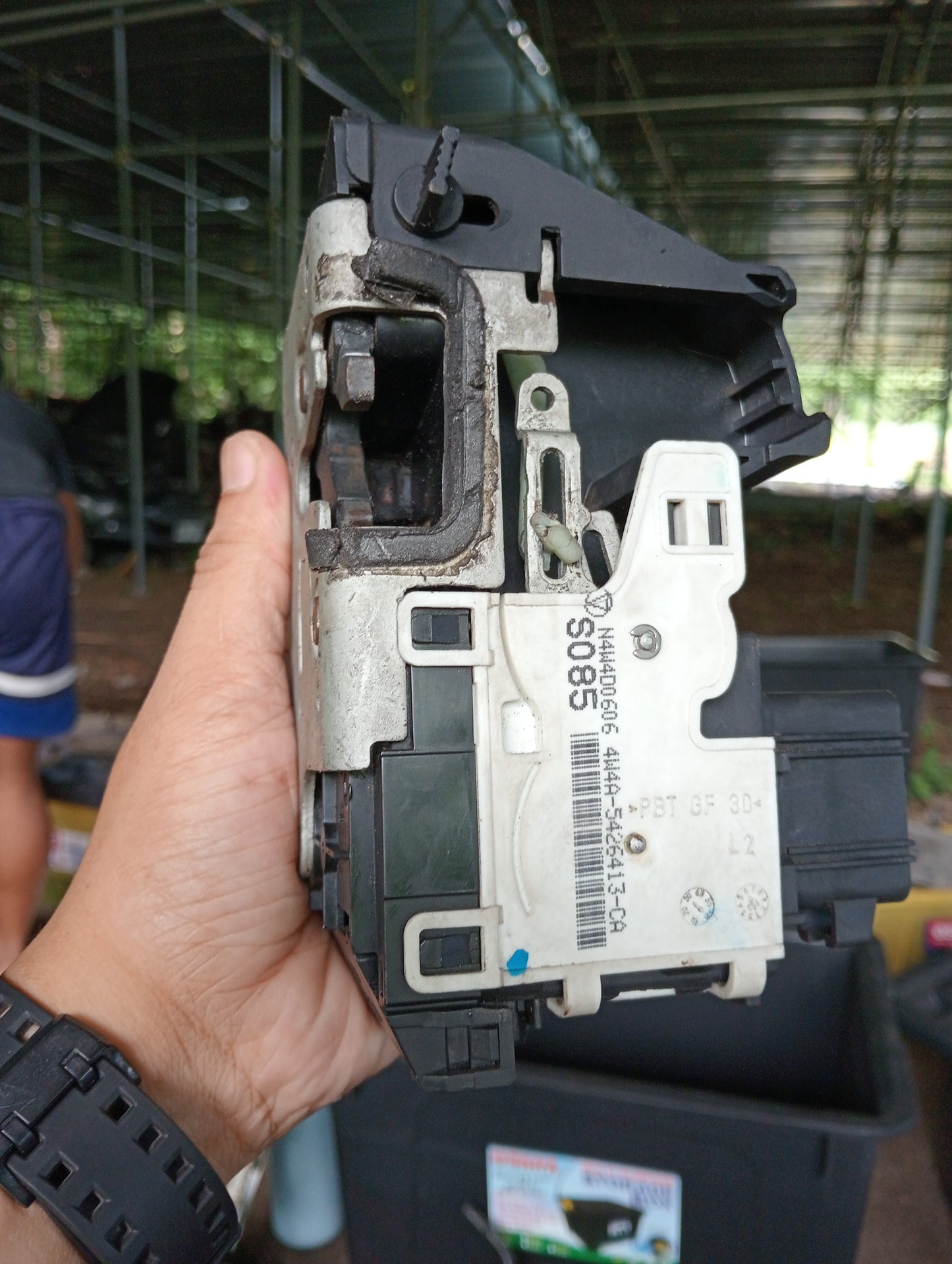 Ford Escape | 2.3 | Actuator Lock