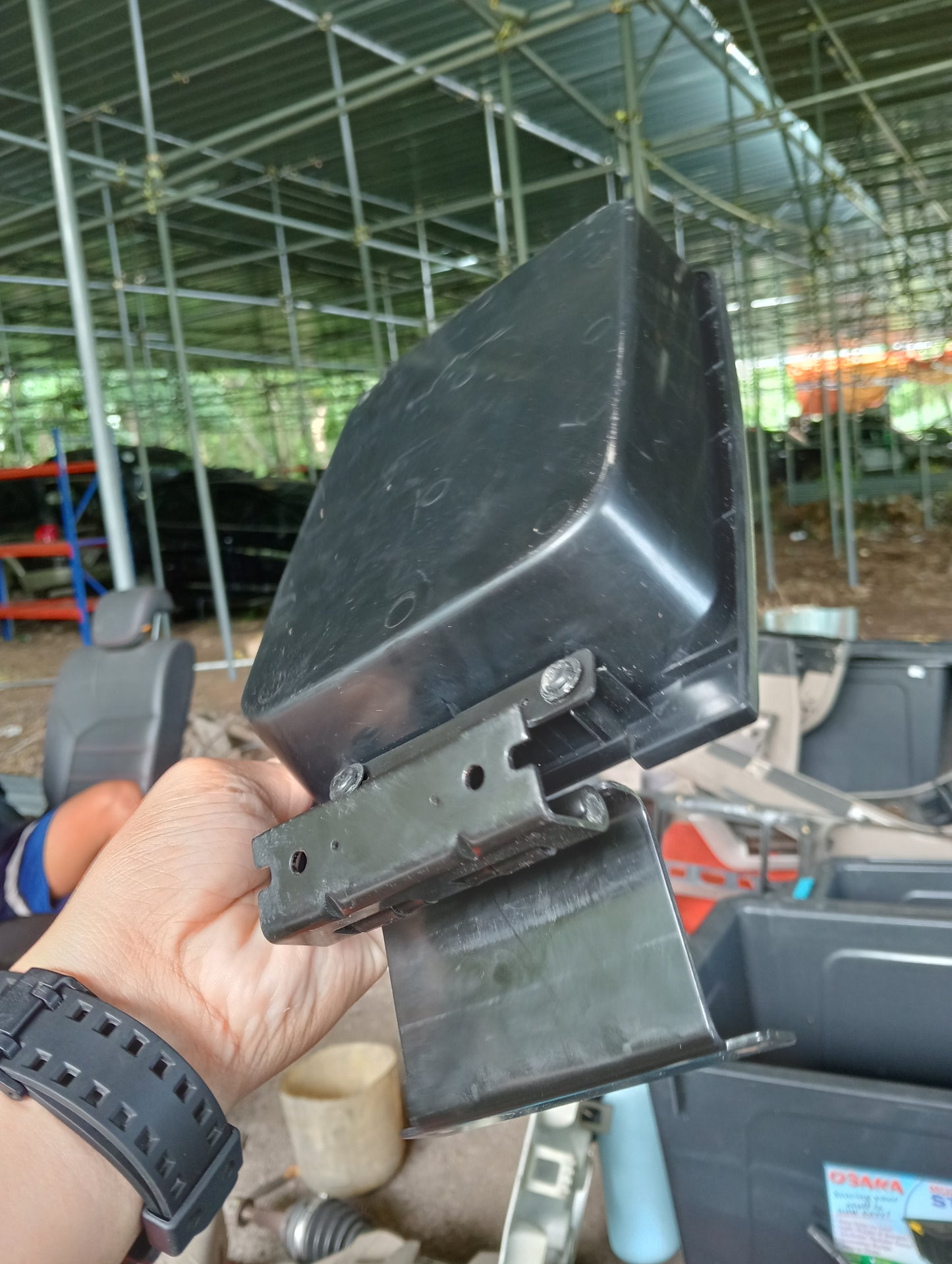 Ford Escape | 2.3 | Arm Rest W/O Cover