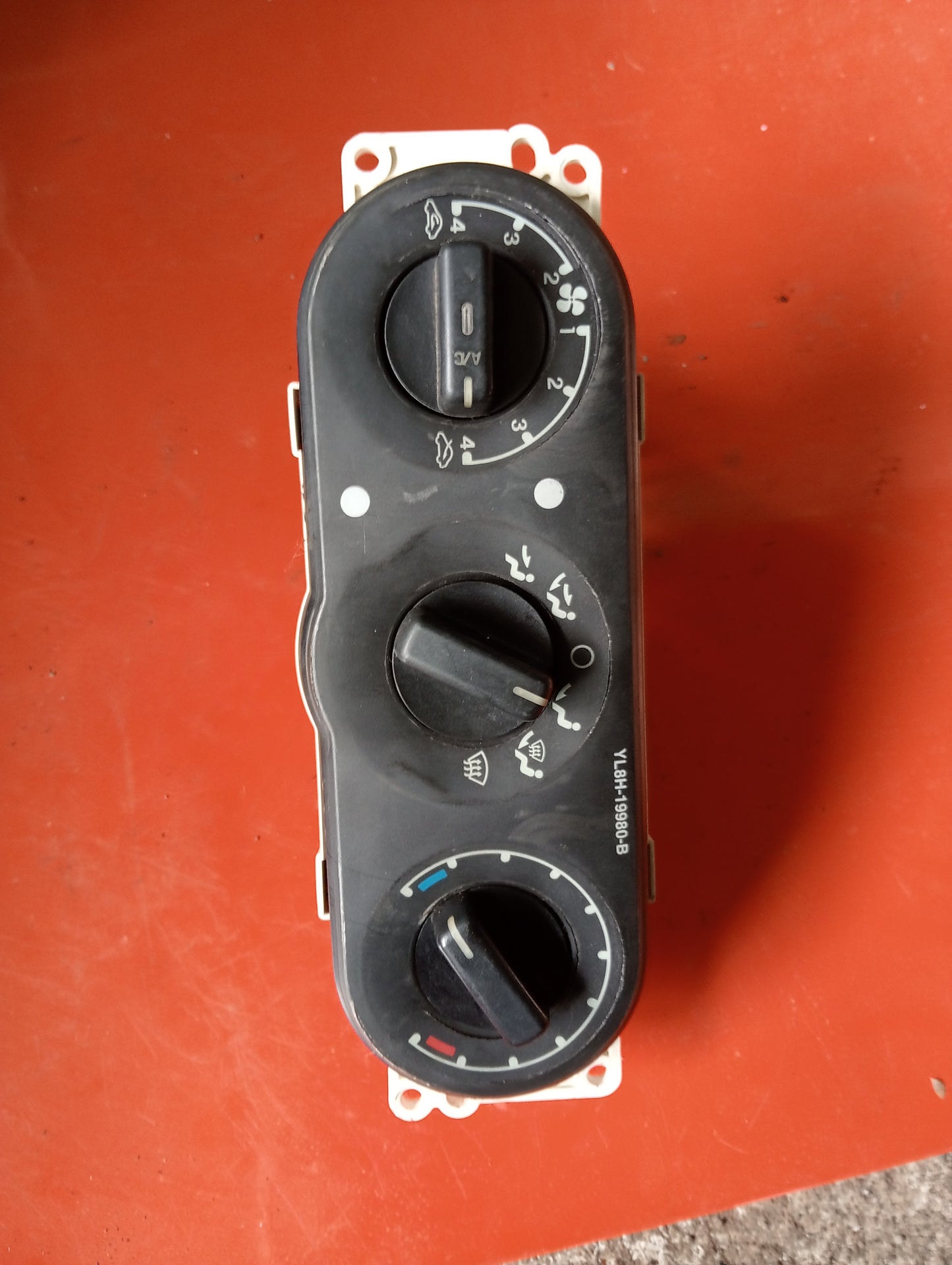 Ford Escape | 2.3 | Climate Control W/ Issue