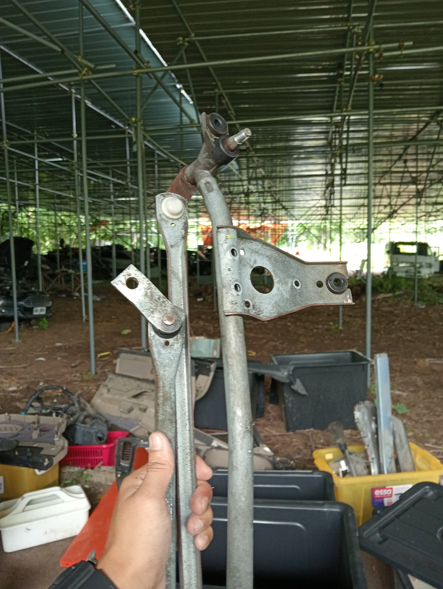 Ford Escape | 2.3 | Wiper Linkage