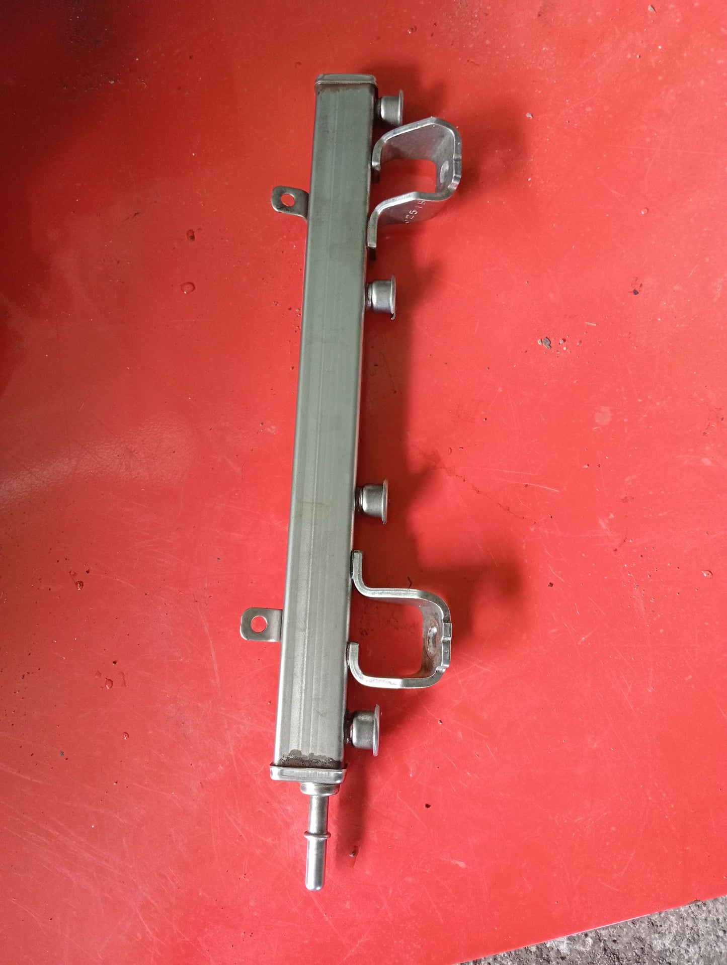 Ford Escape | 2.3 | Fuel Rail