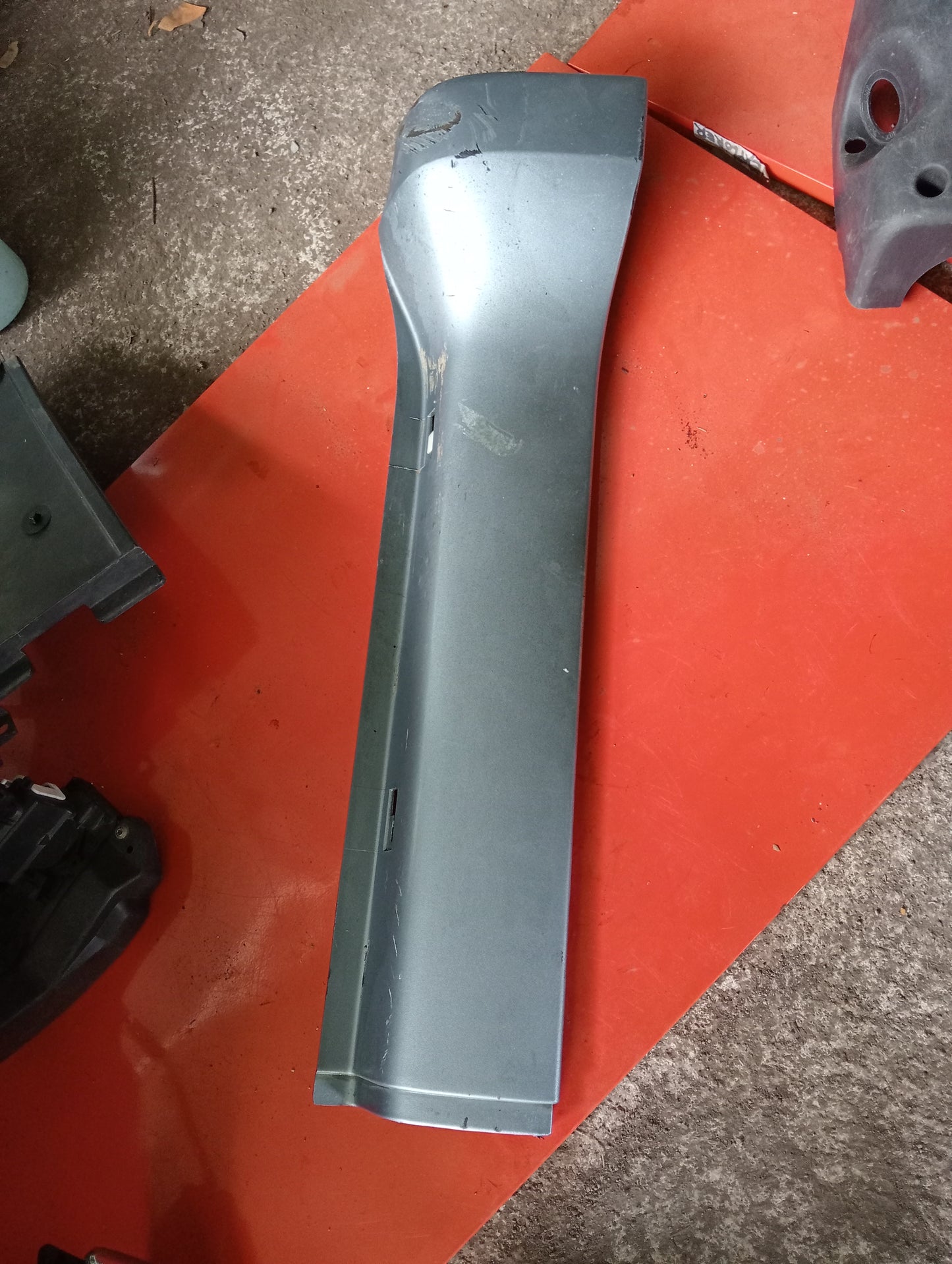 Ford Escape | 2.3 | Side Skirt | RH