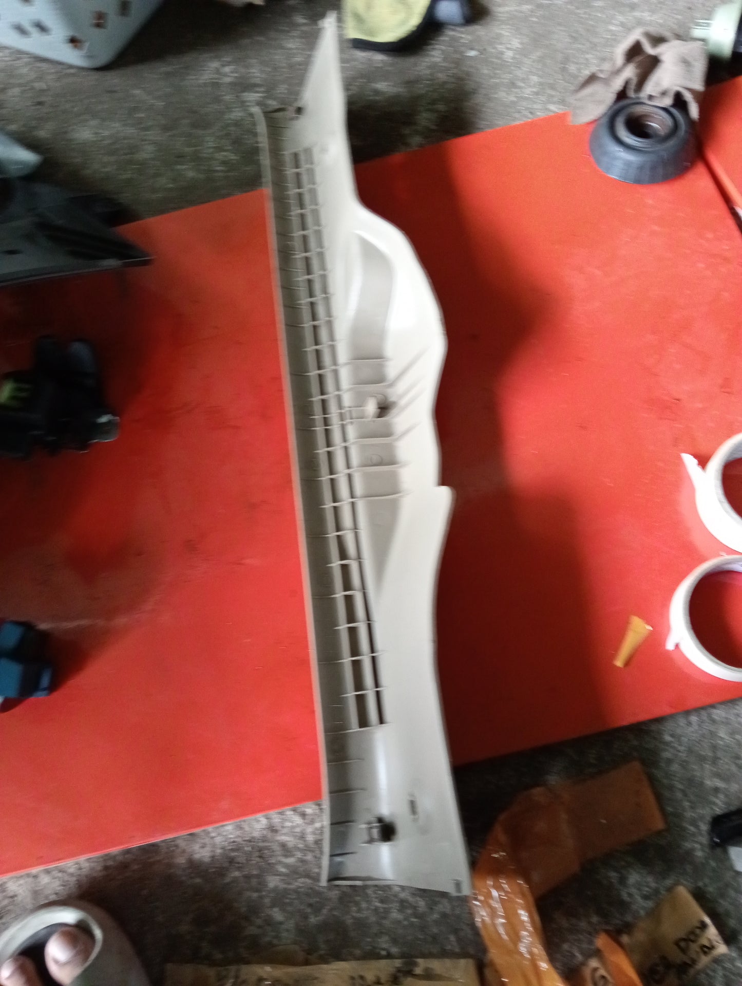 Ford Escape | 2.3 | Interior Trim Cover
