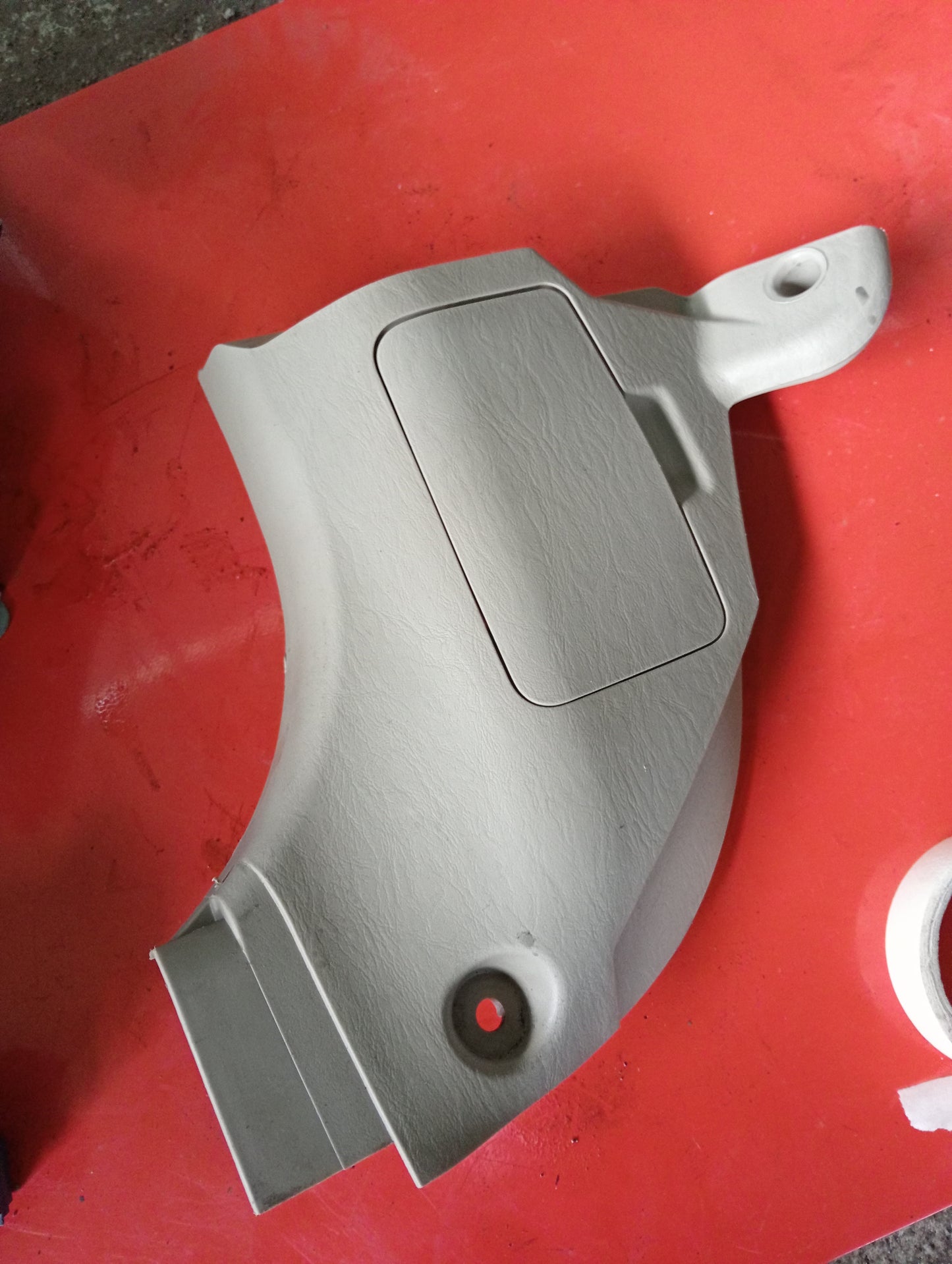 Ford Escape | 2.3 | Interior Trim Cover