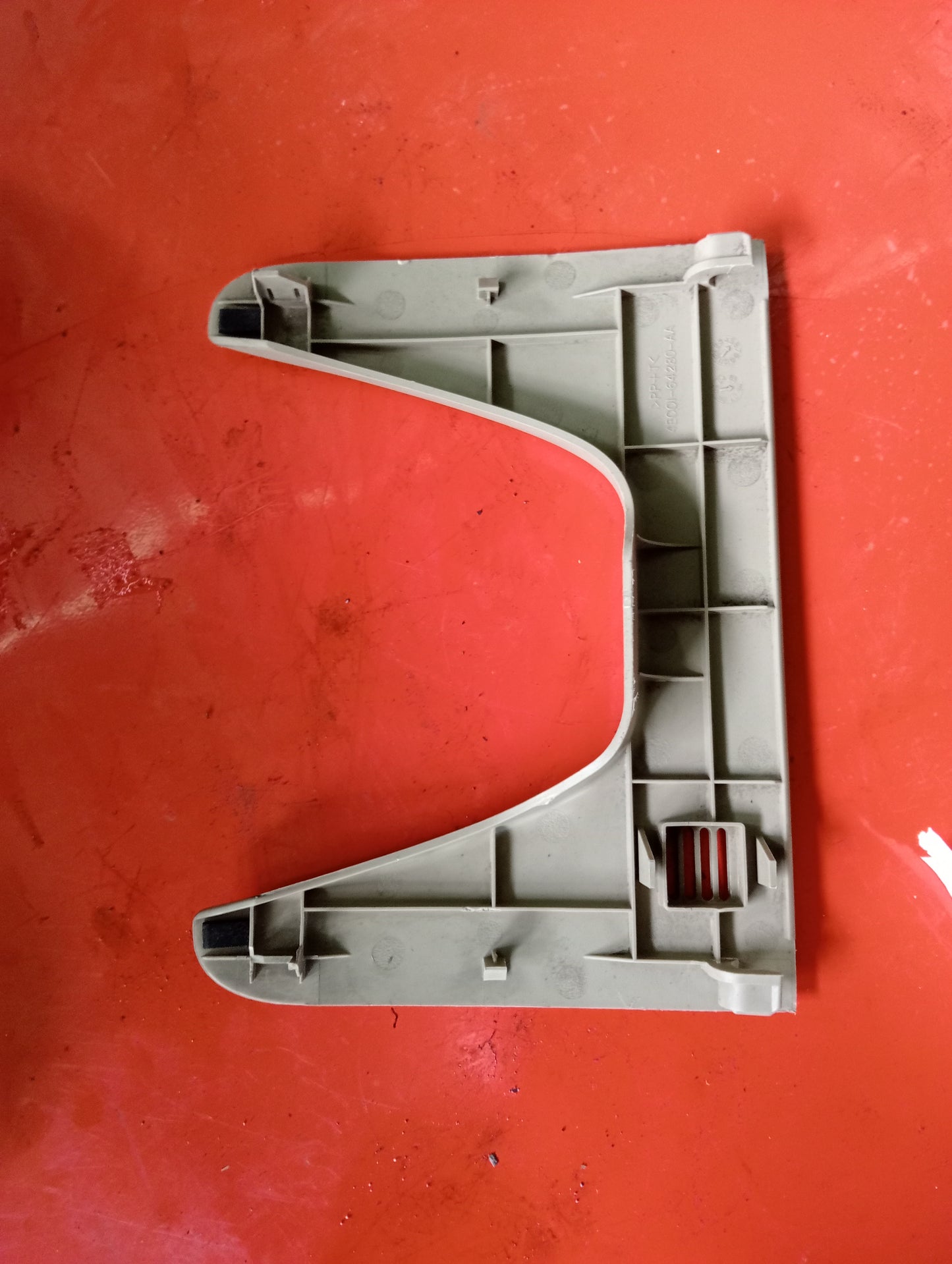 Ford Escape | 2.3 | Interior Trim Cover