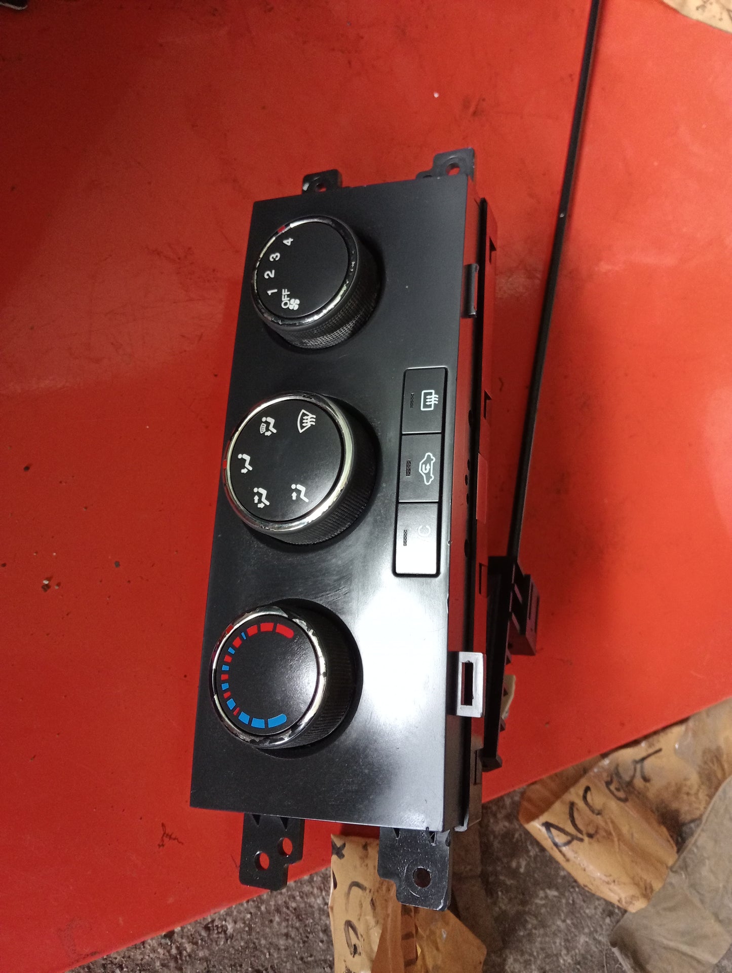 Chevrolet Captiva | Gas | Climate Control