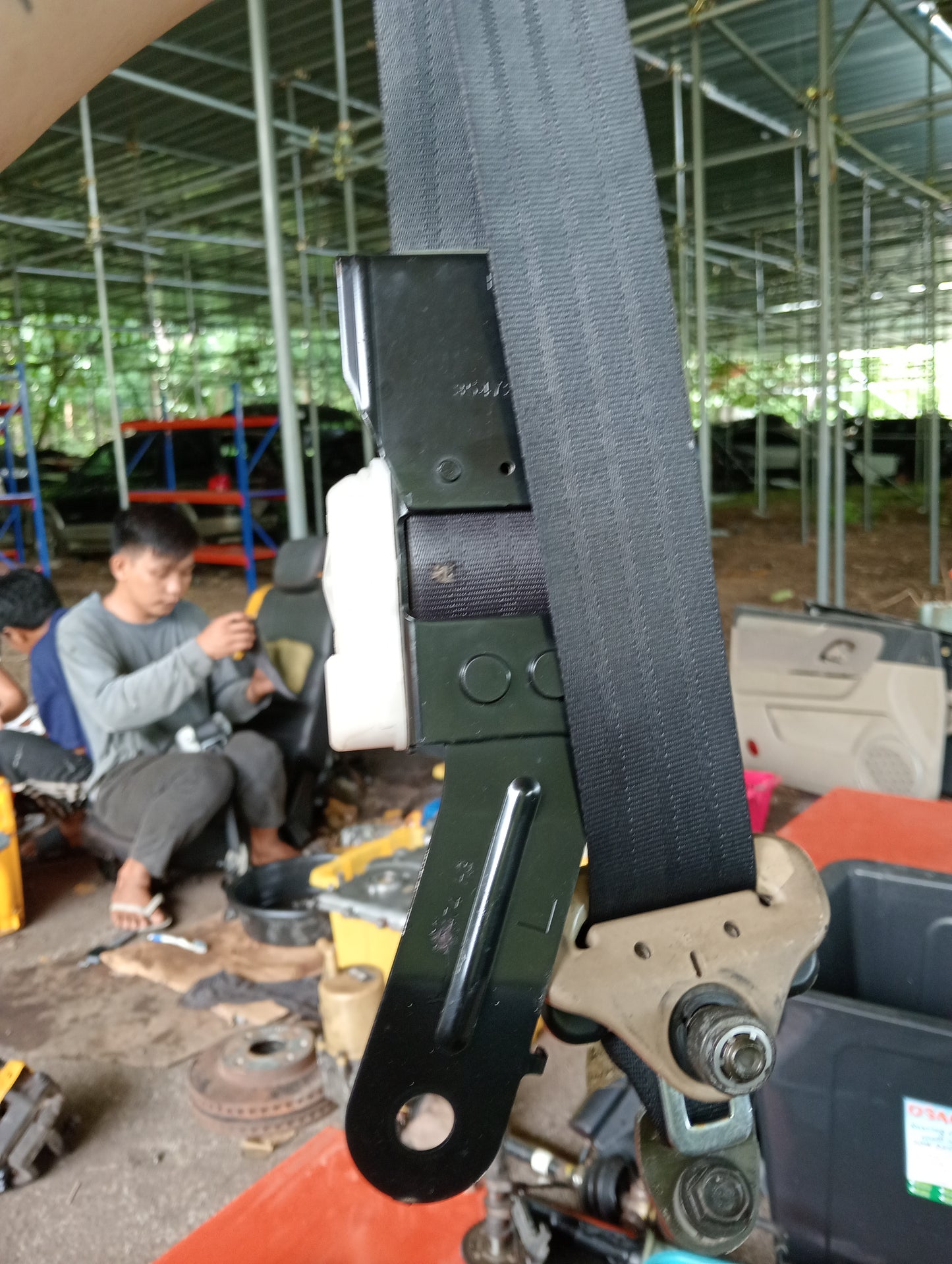 Nissan Sentra | Front Driver Side Seat Belt