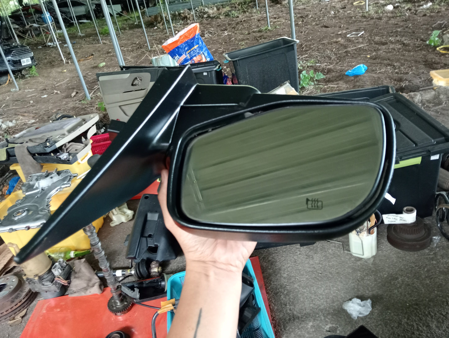 Ford Explorer | Driver Side Mirror