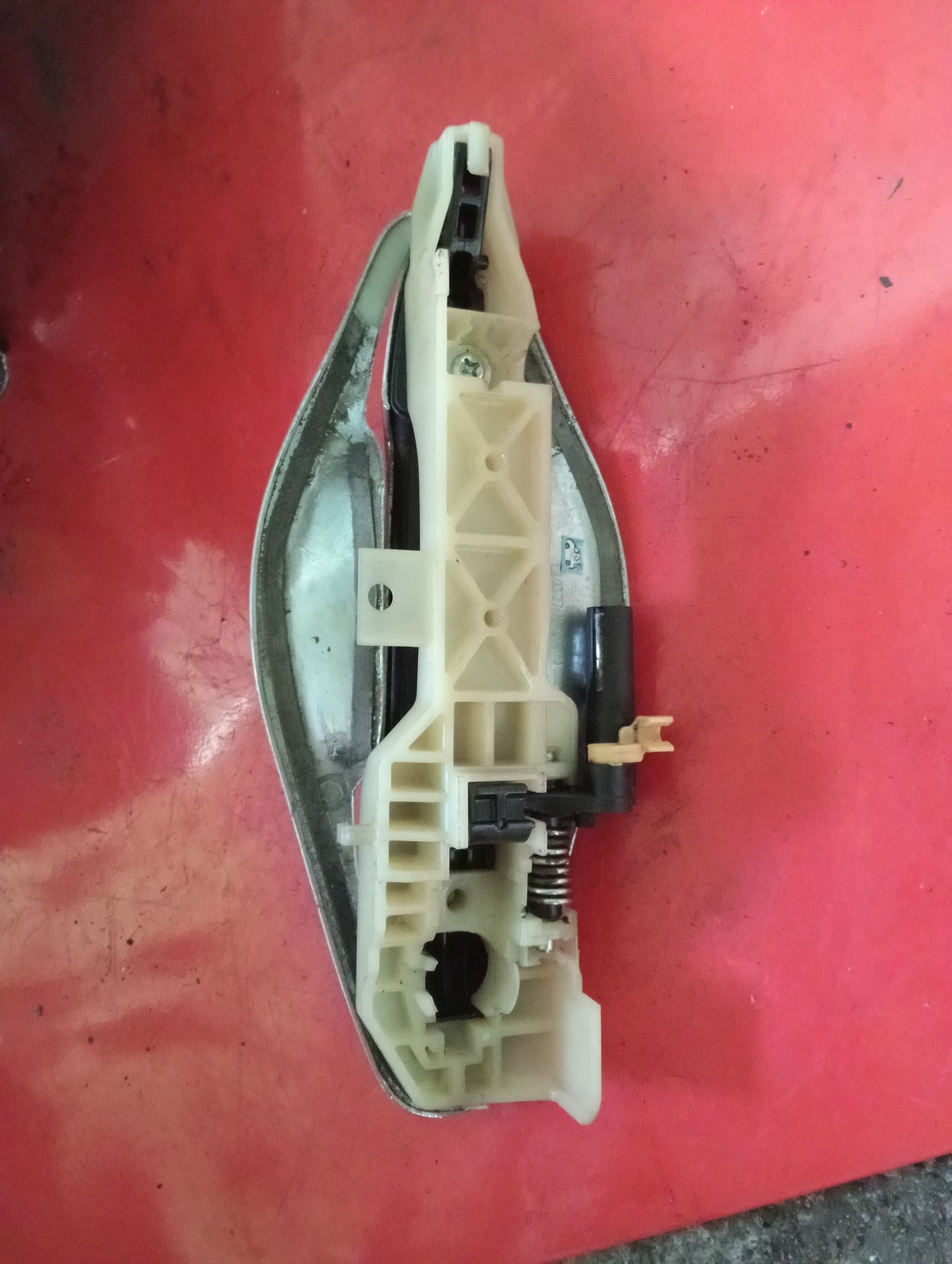 Hyundai Accent | CRDI | RED | Front Passenger Side Outer Door Handle