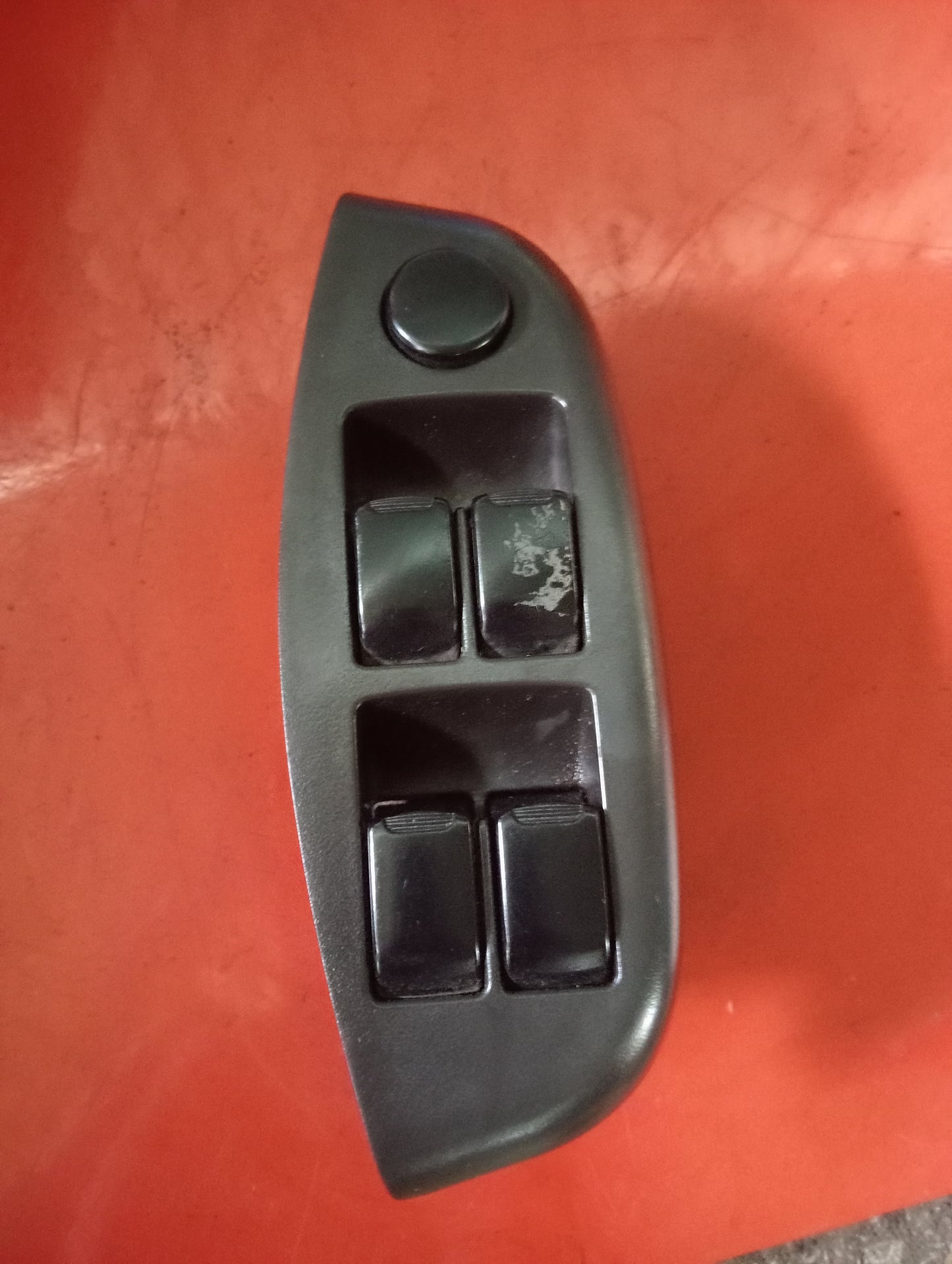 Chevrolet Aveo | Main Window Switch