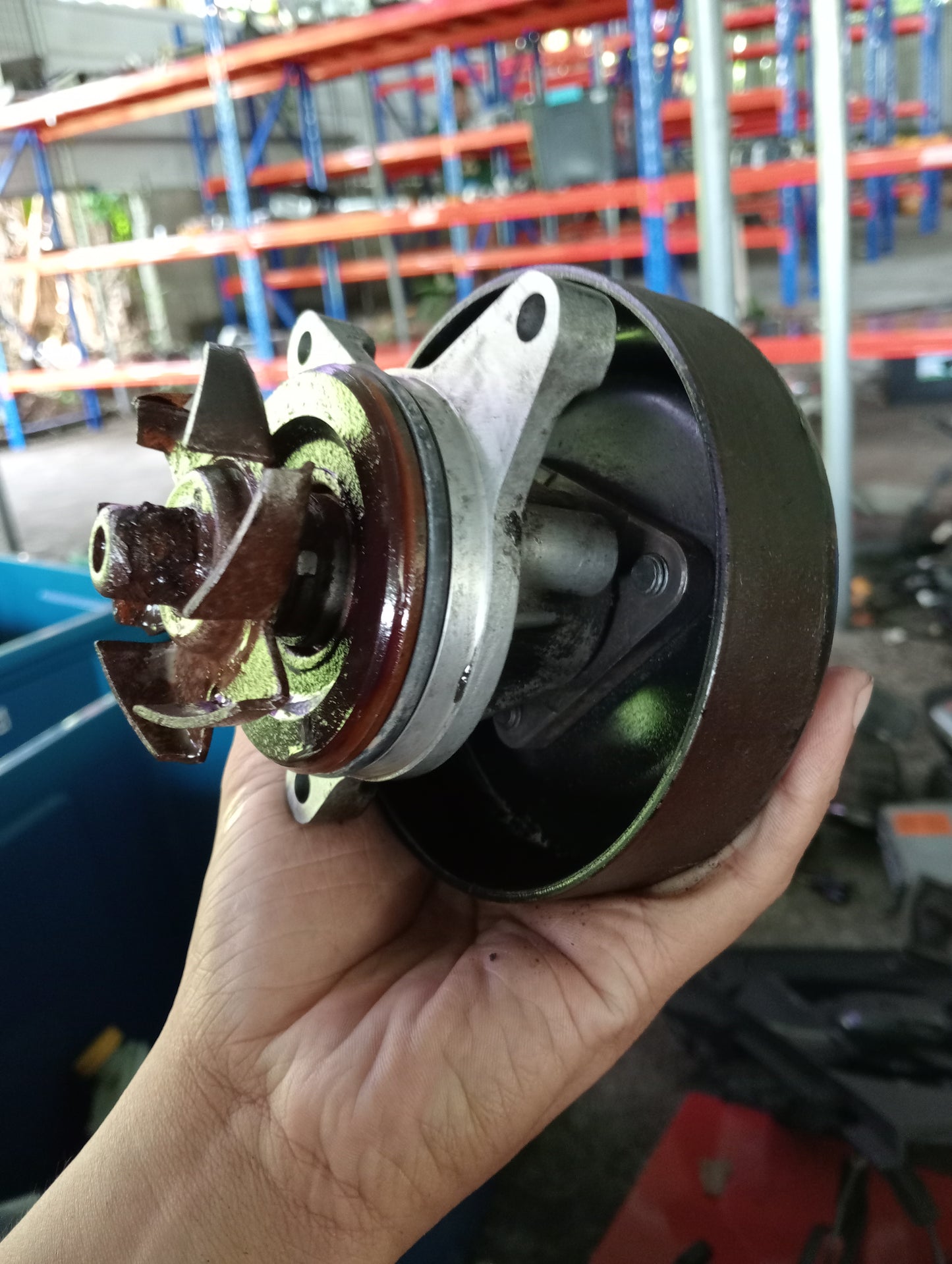 Ford Escape | 2.3 | Water Pump With Pulley