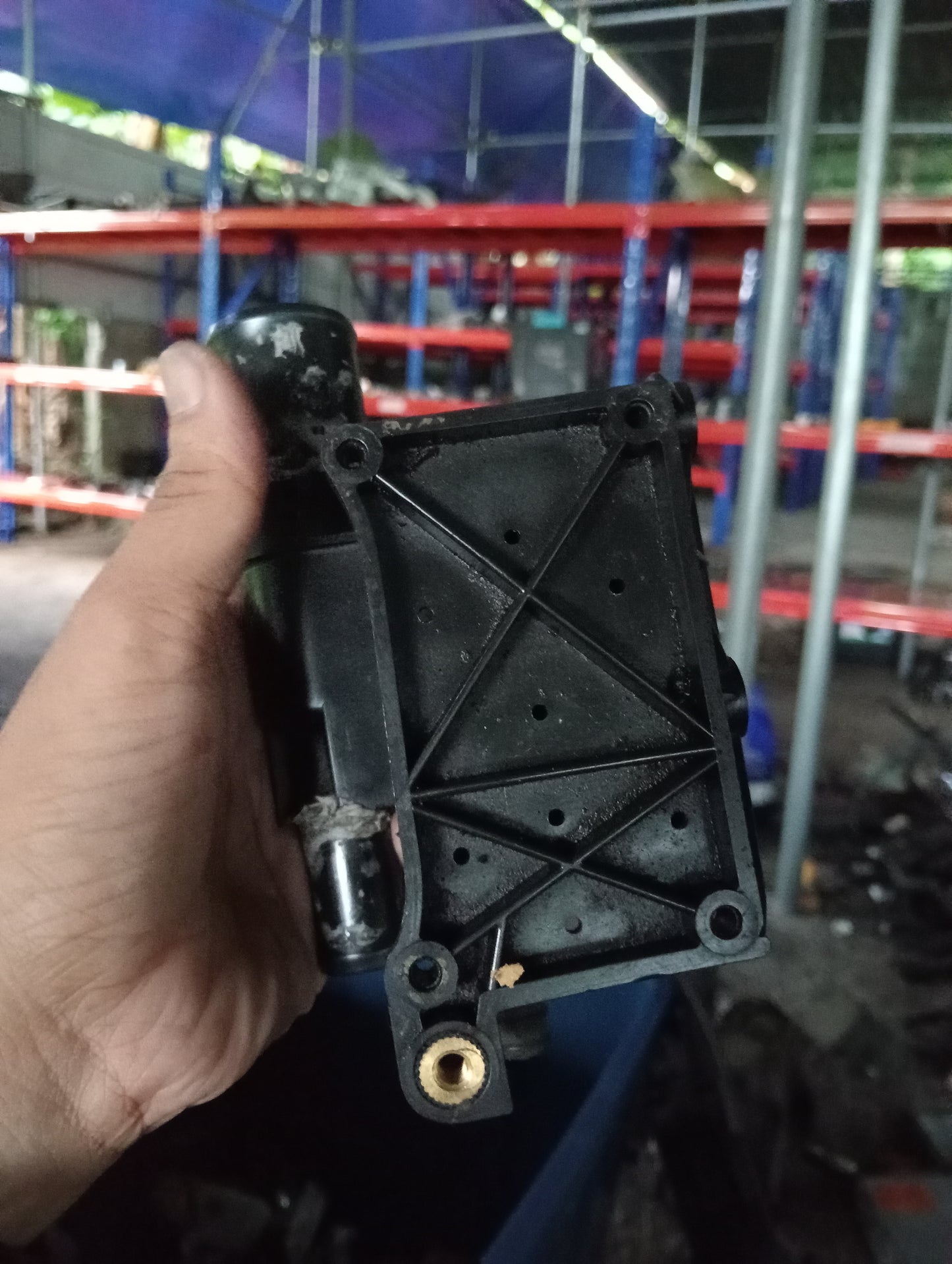 Ford Escape | 2.3 | Thermostat Housing
