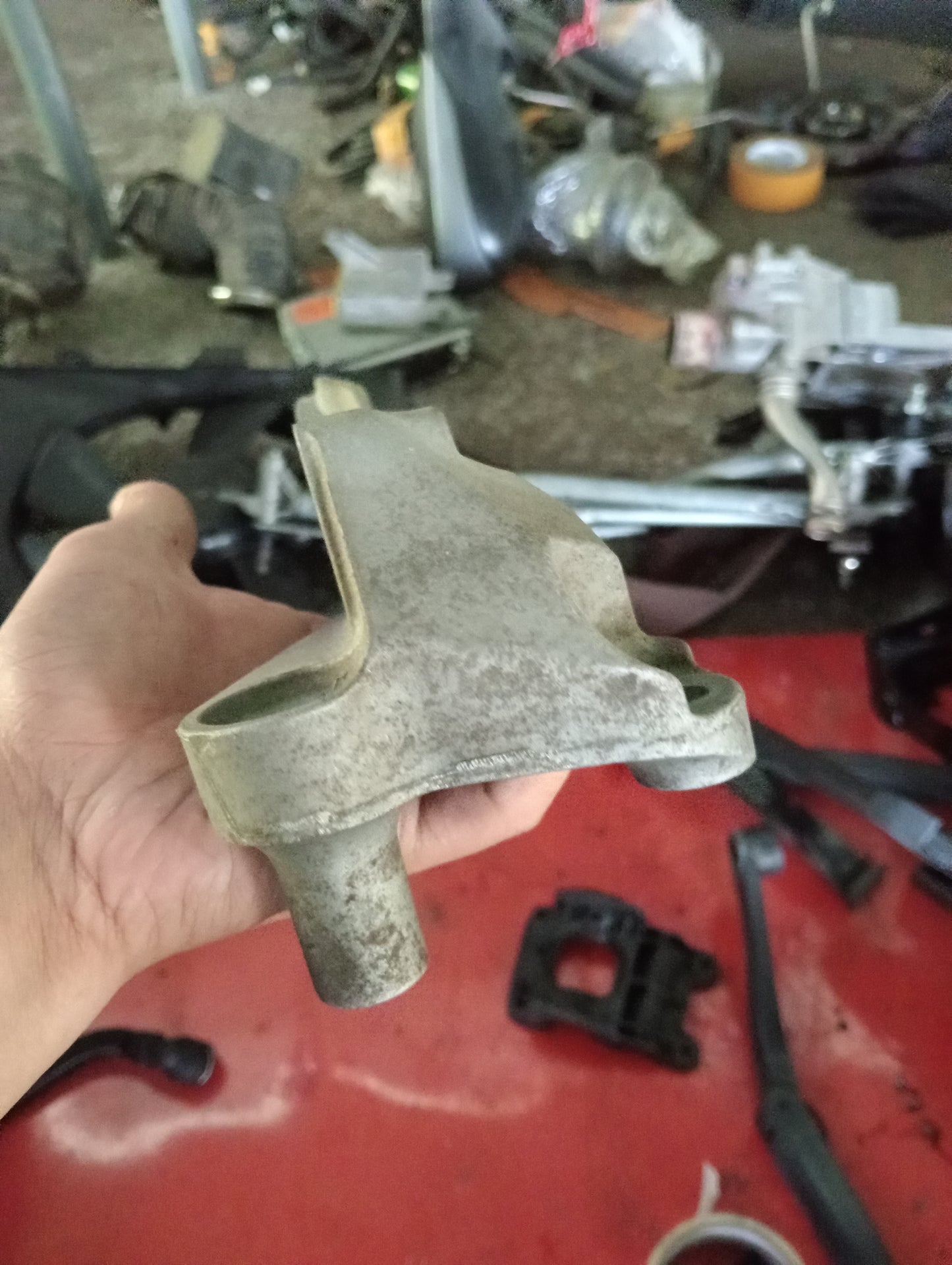 Chevrolet Cruze | Engine Bracket Support
