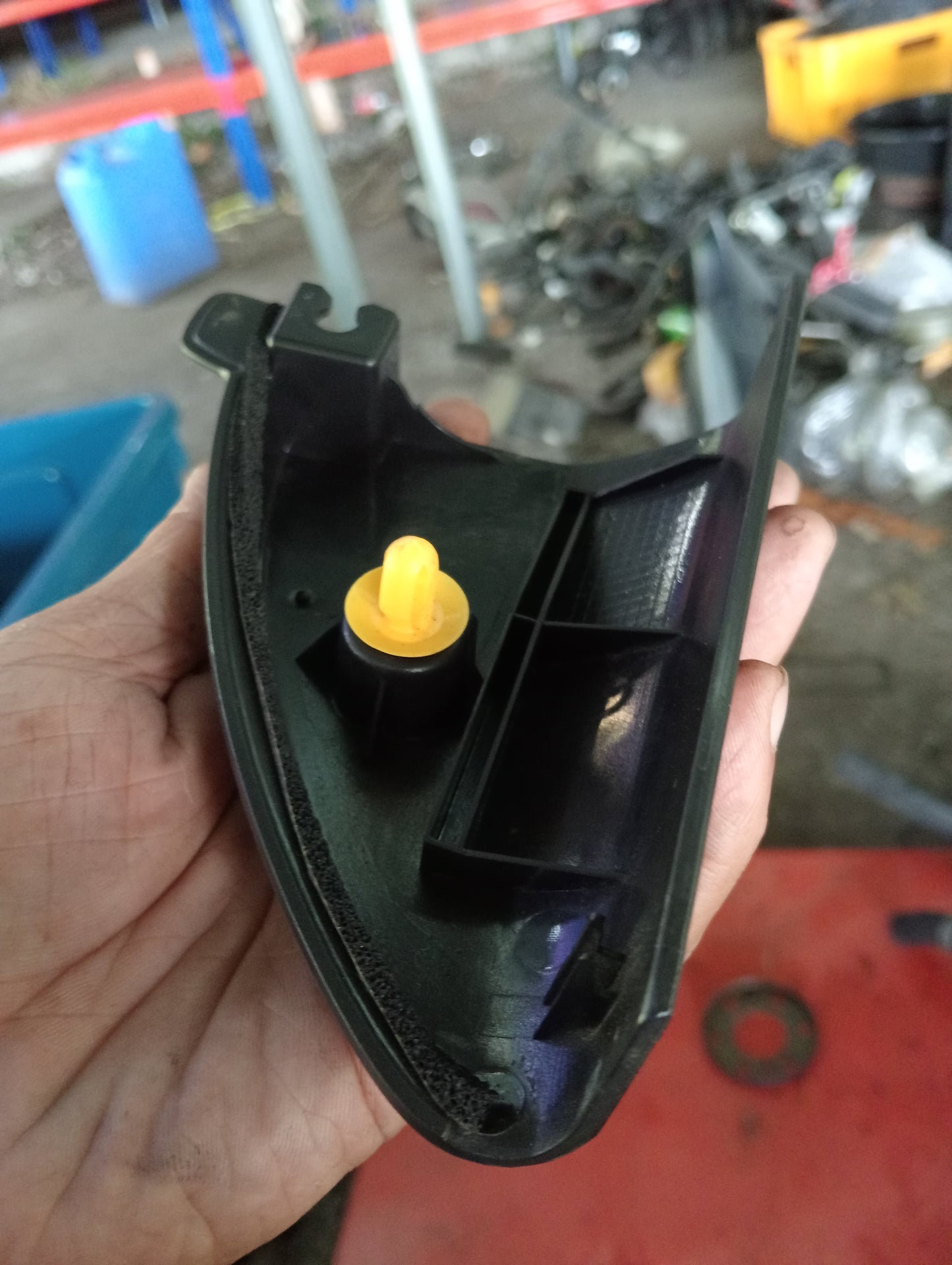 Chevrolet Cruze | Passenger Side Panel Cover