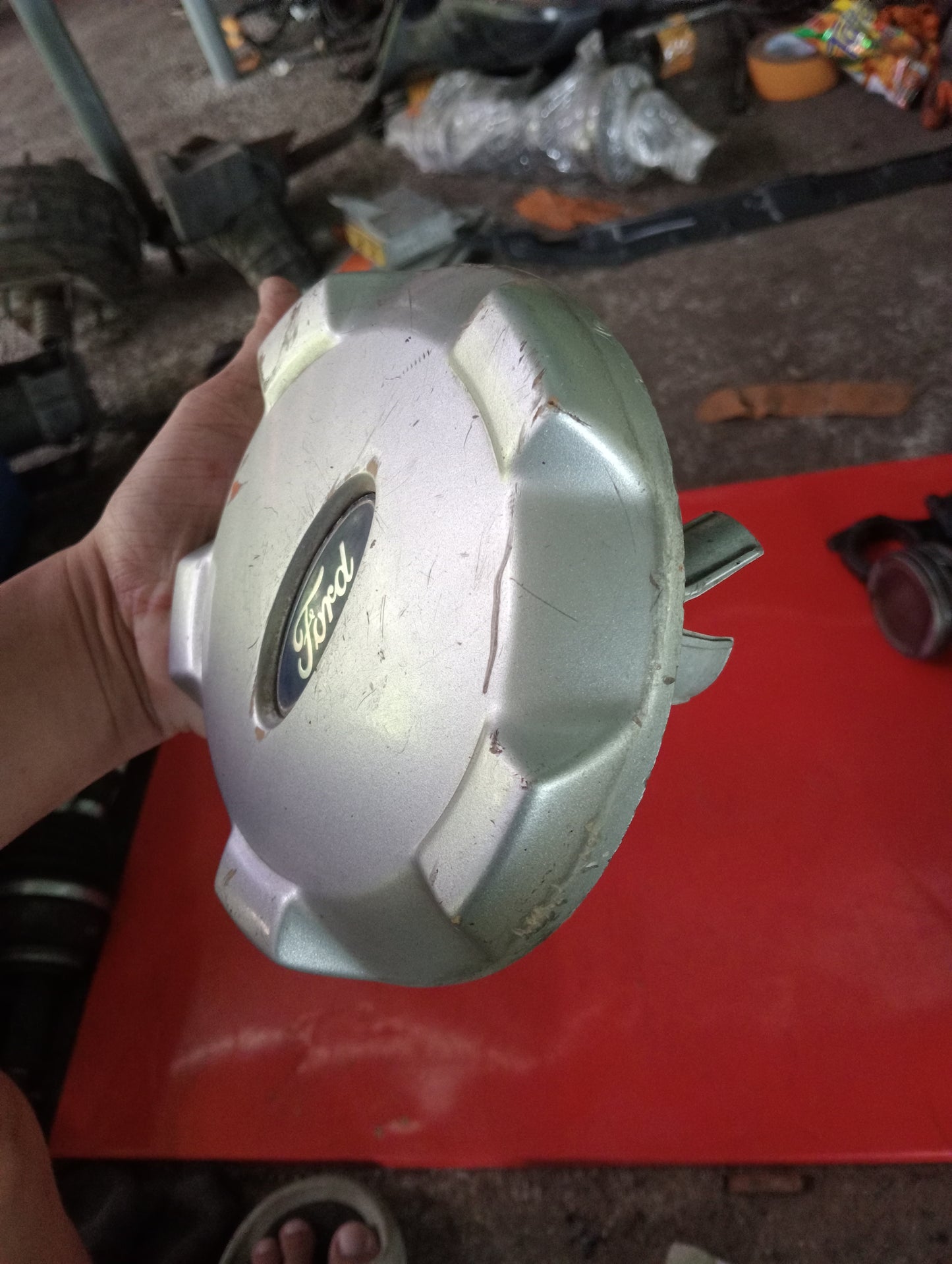 Ford Escape 2.0 2001 - 2004 EC16-37-190 YL 84-1A096-EB ABS+PC 1PC Wheel Cap GENUINE ORIGINAL SURPLUS