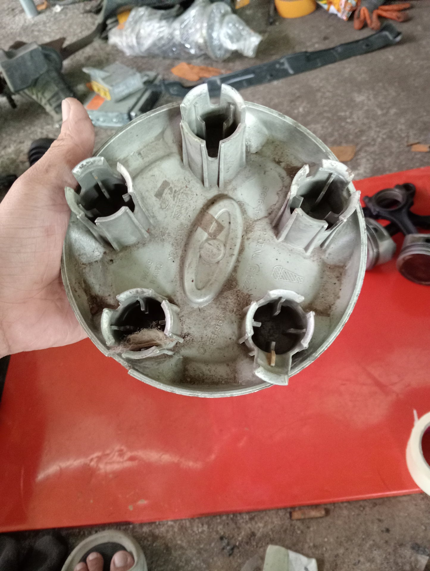 Ford Escape 2.0 2001 - 2004 EC16-37-190 YL 84-1A096-EB ABS+PC 1PC Wheel Cap GENUINE ORIGINAL SURPLUS