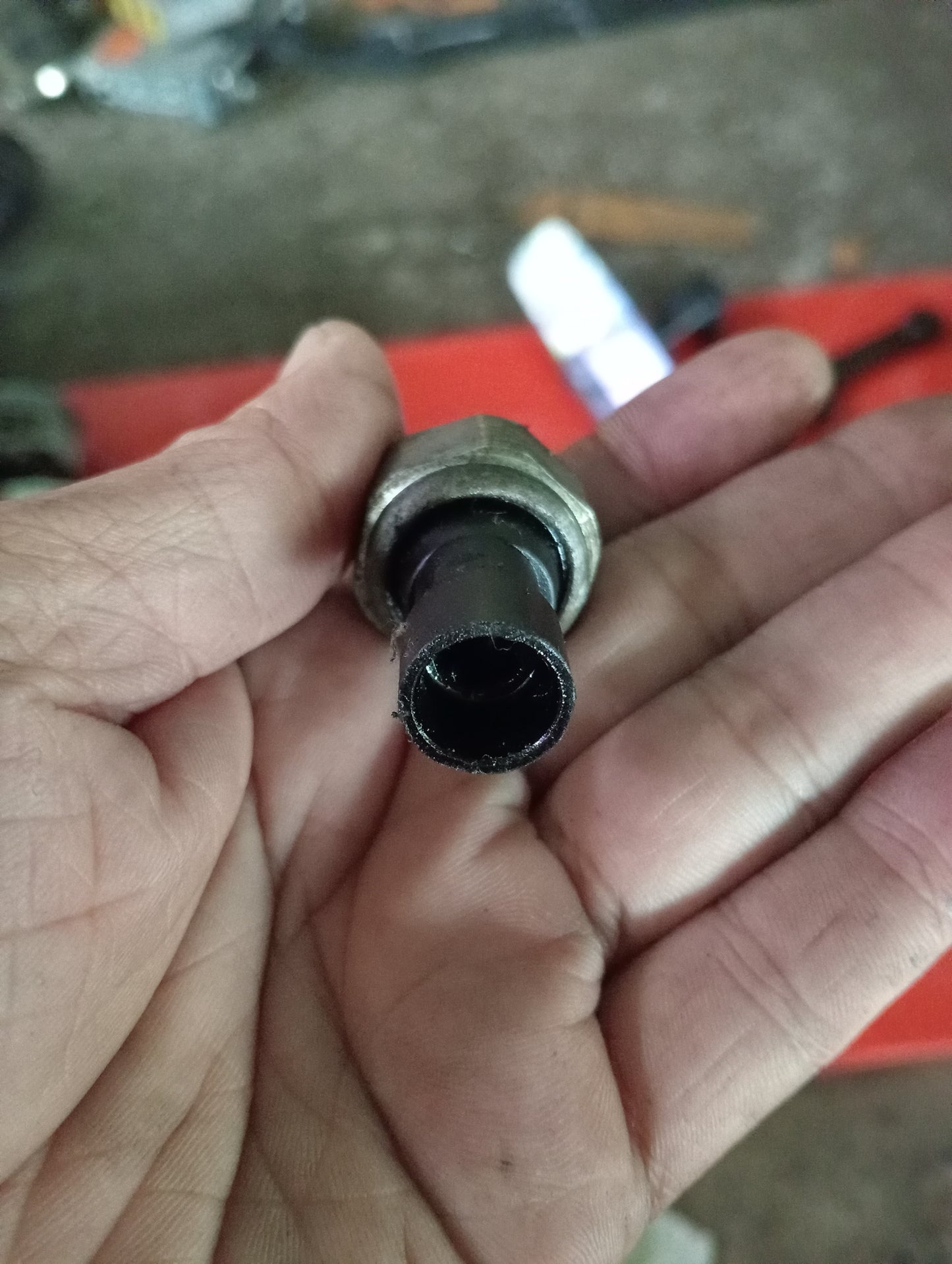 Chevrolet Optra | 1.6 | Pressure Switch