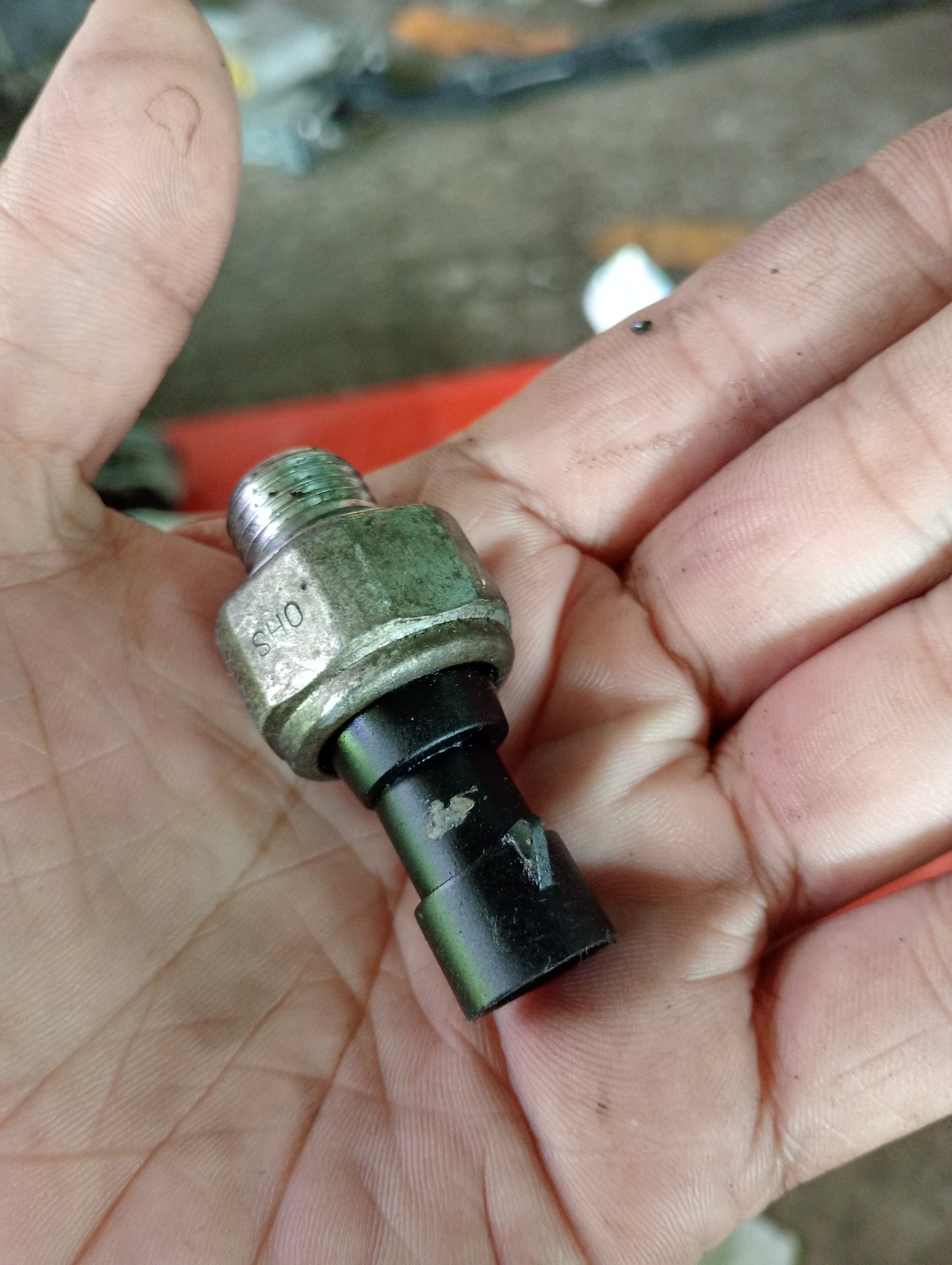 Chevrolet Optra | 1.6 | Pressure Switch