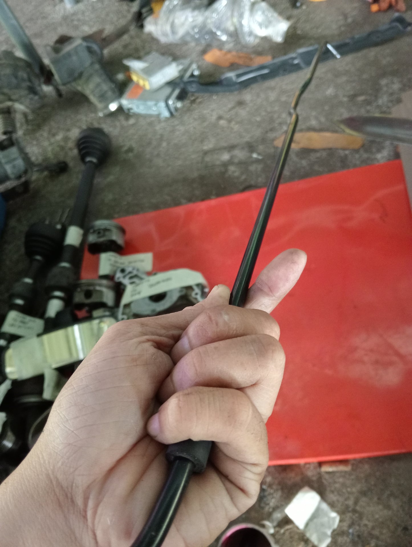 Chevrolet Optra | 1.6 | Engine Hood Holder