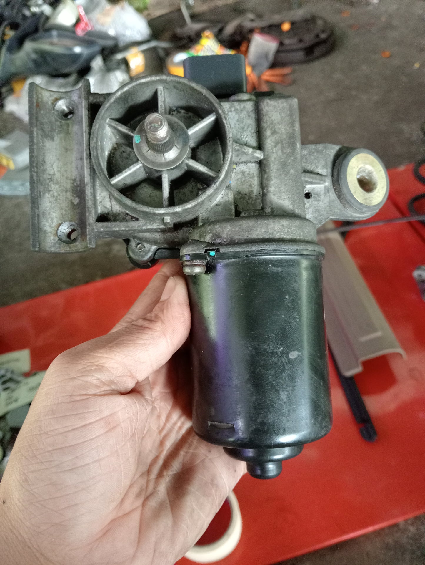 Chevrolet Optra | 1.6 | Wiper Motor