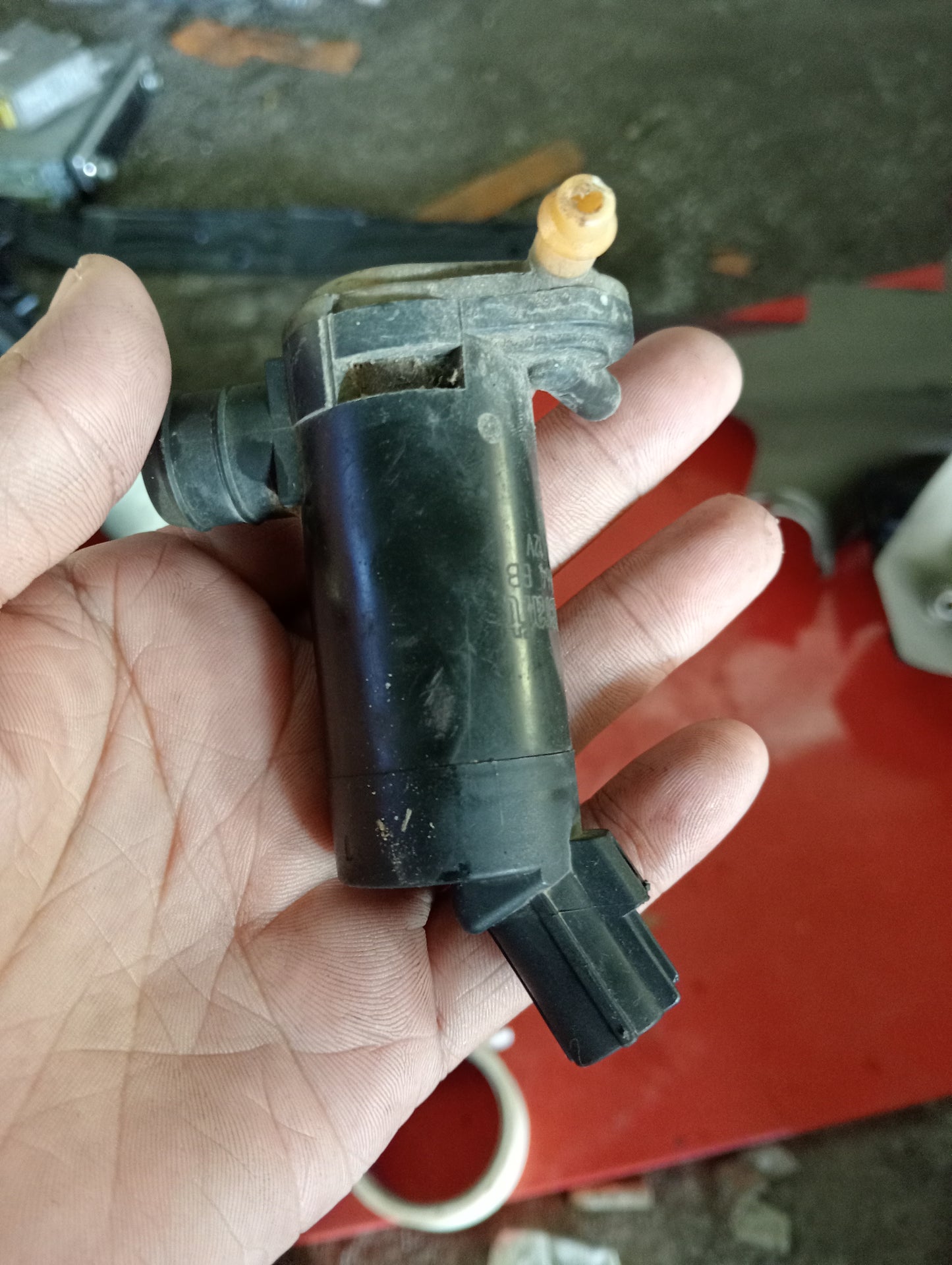 Chevrolet Optra | 1.6 | Washer Tank Motor