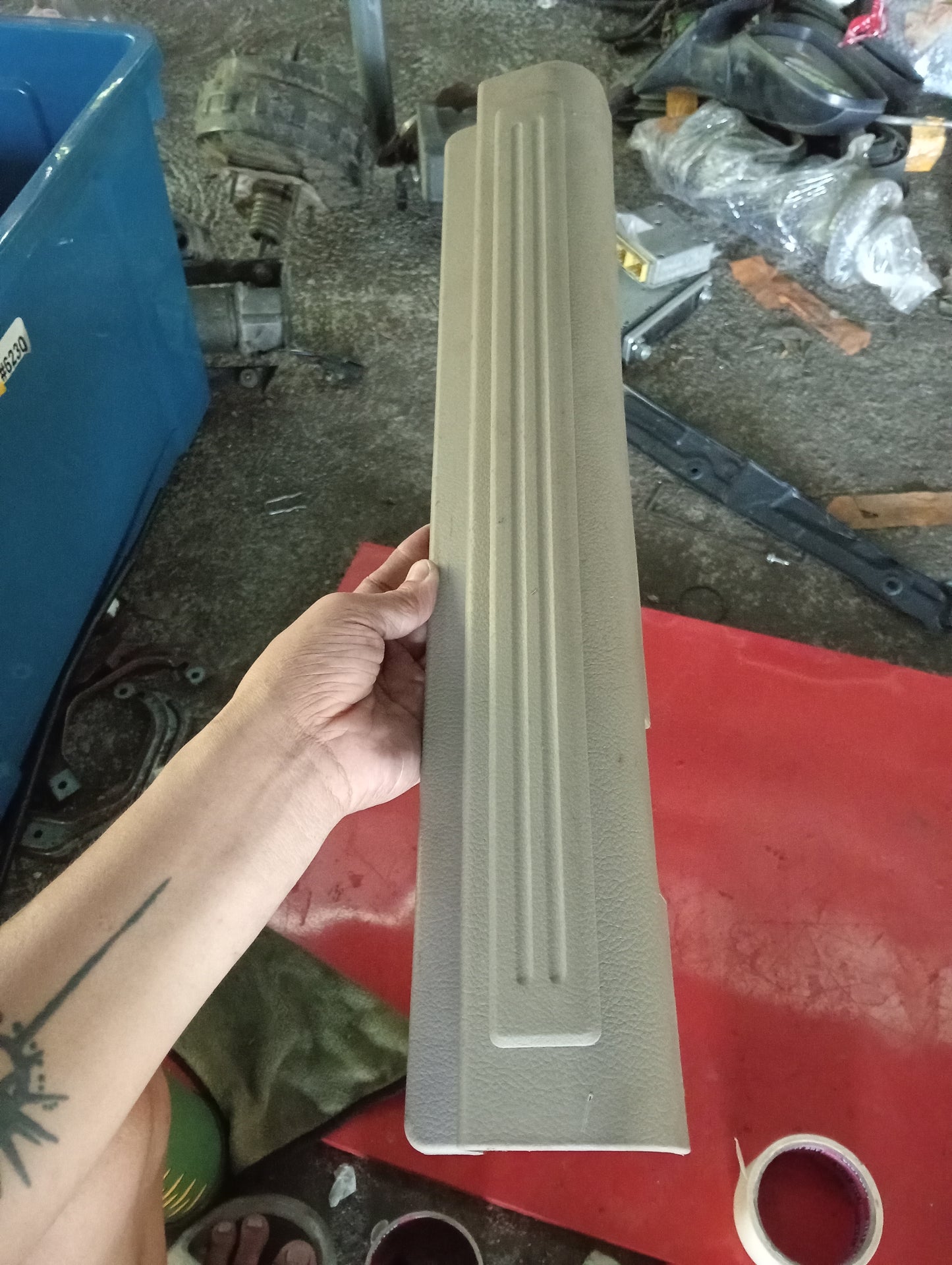 Chevrolet Optra | 1.6 | Driver Side Trim Cover