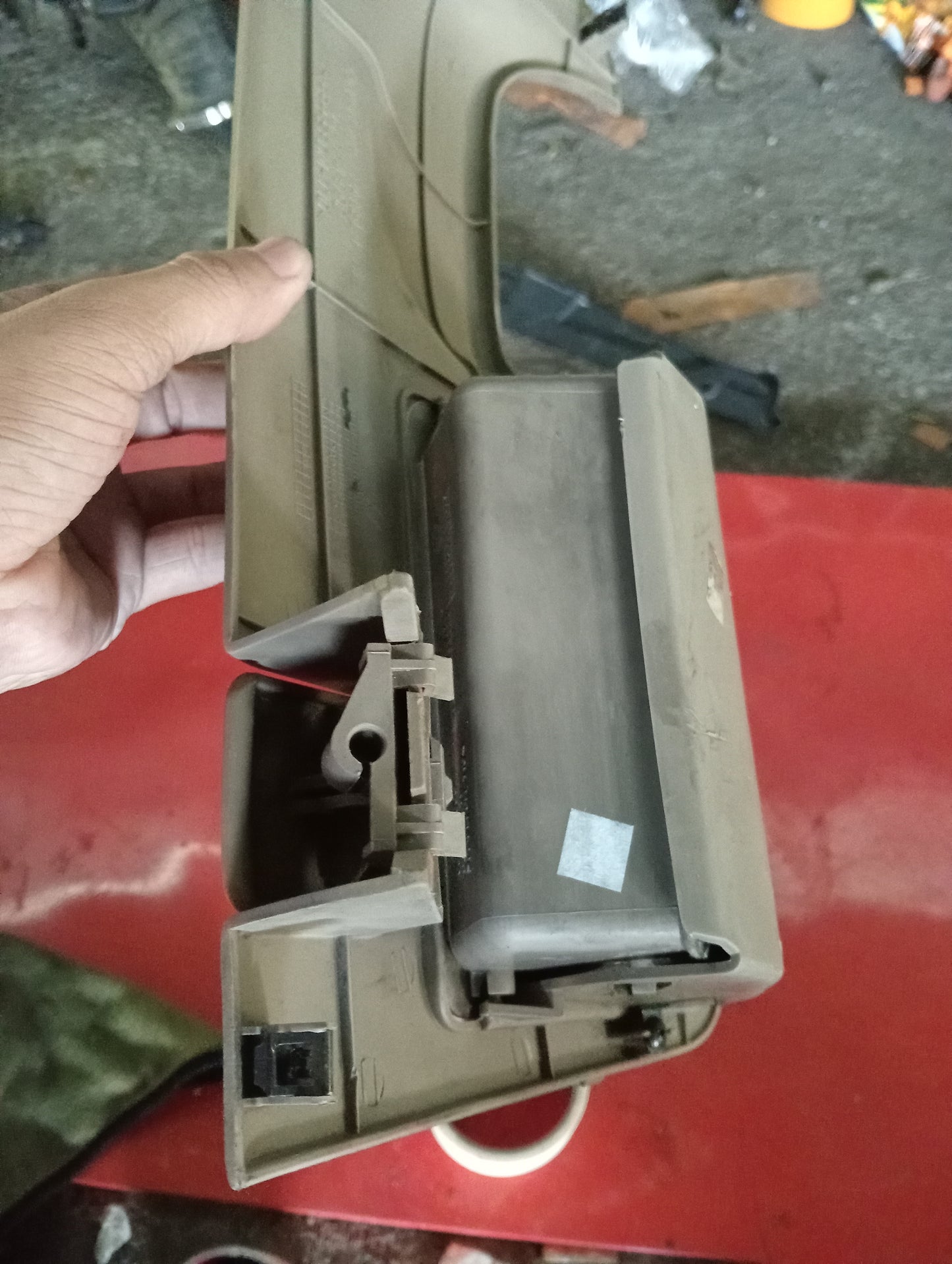 Chevrolet Optra | 1.6 | Driver Side Lower Dashboard Cover